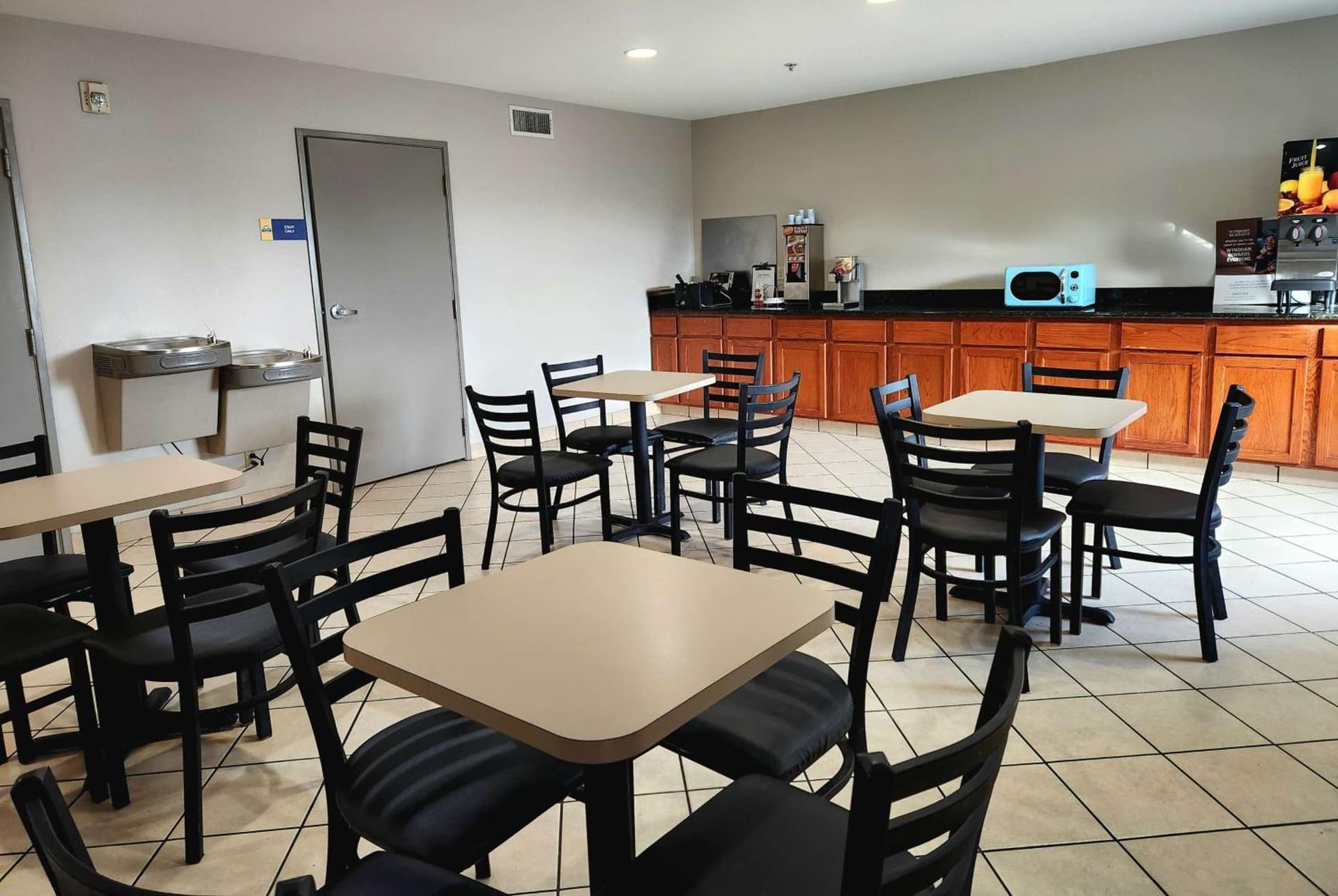 Days Inn & Suites by Wyndham Thibodaux gallery photo in Thibodaux, LA — image 45