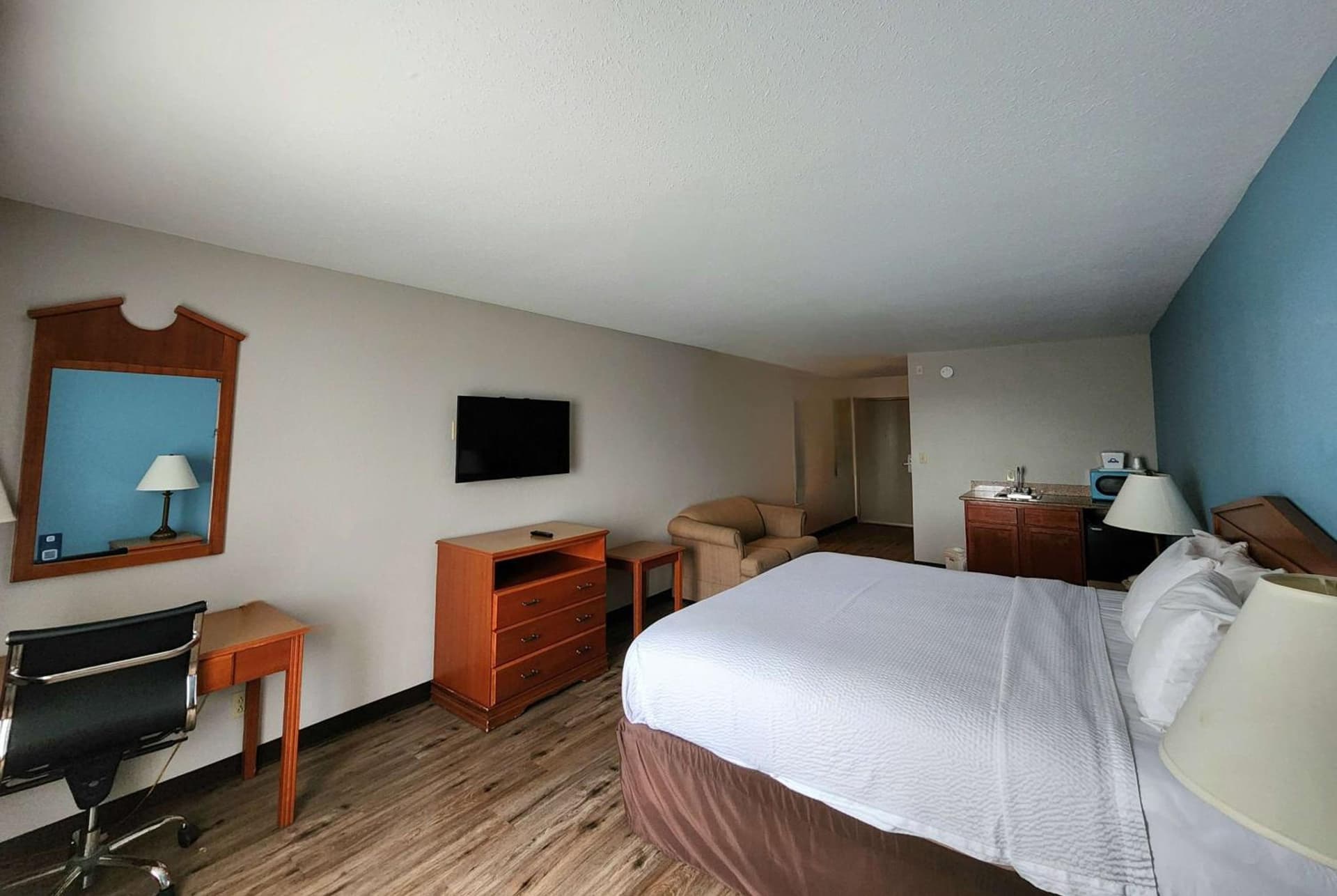 Days Inn & Suites by Wyndham Thibodaux gallery photo in Thibodaux, LA — image 72