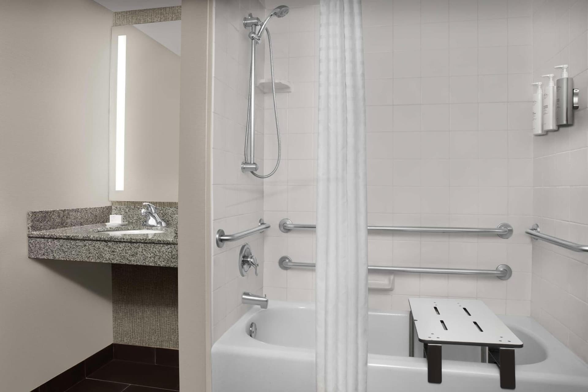 Hilton Garden Inn Hoffman Estates gallery photo in Hoffman Estates, IL — image 65