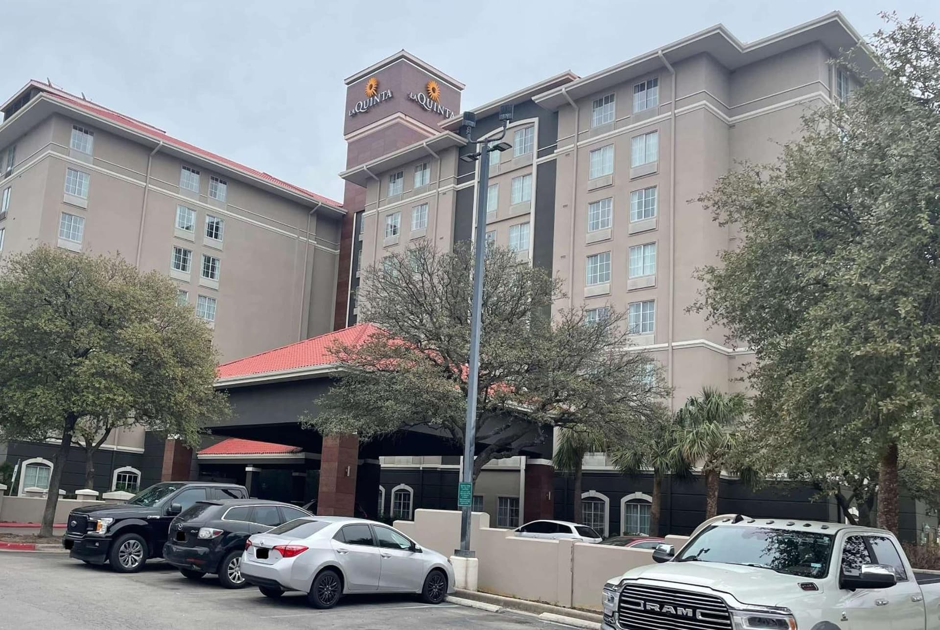 La Quinta by Wyndham San Antonio Airport exterior or lobby in San Antonio, TX — main listing photo