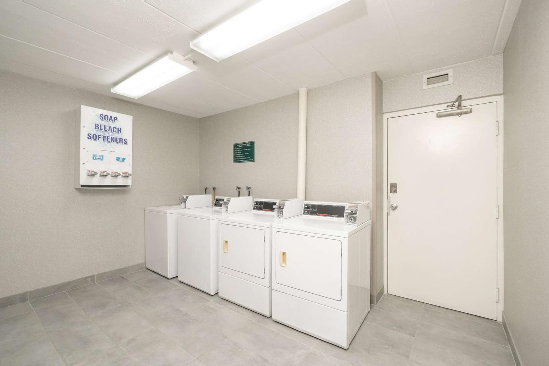 La Quinta by Wyndham Lexington Park - Patuxent gallery photo in California, MD — image 10