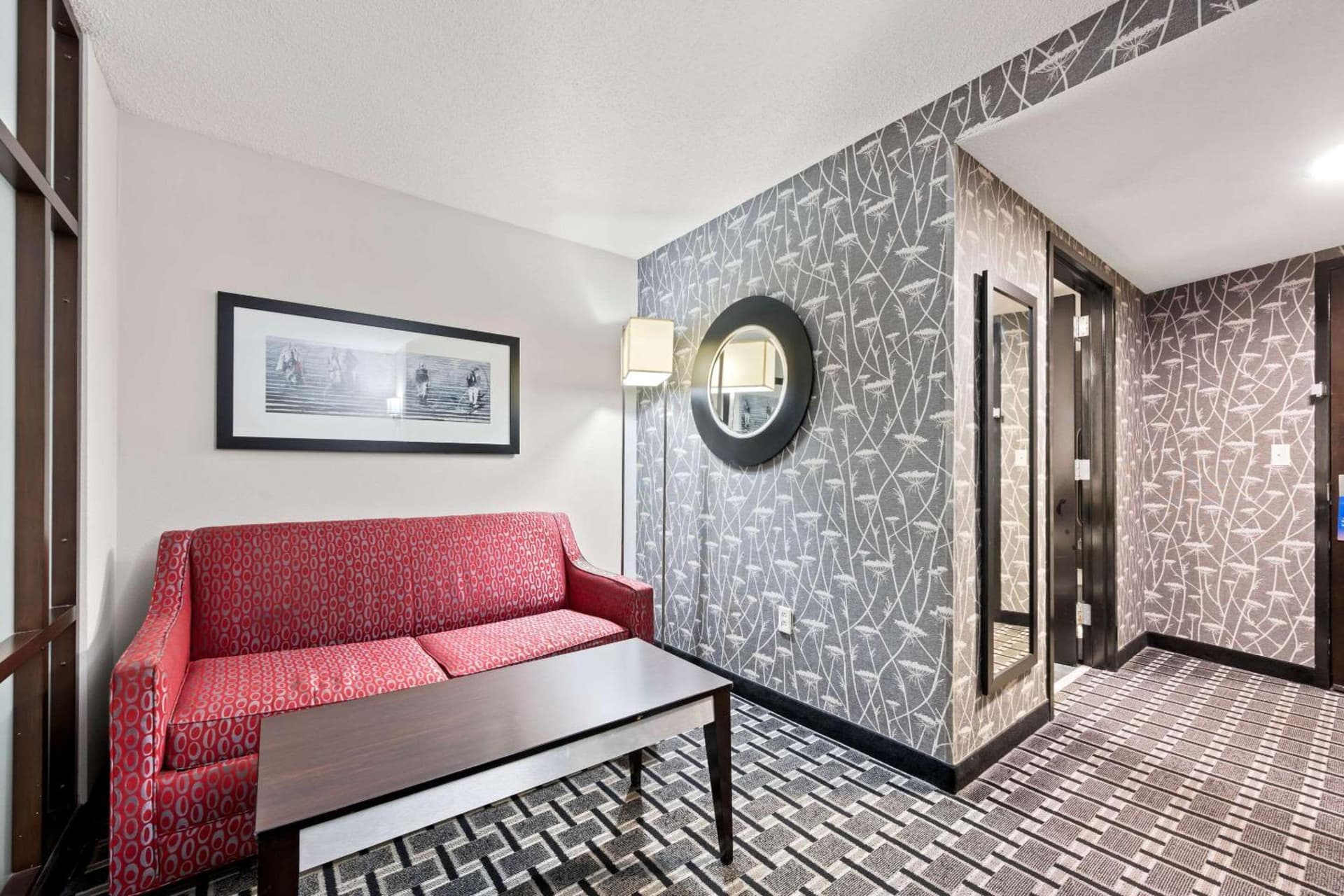 Comfort Suites Williamsburg Historic Area gallery photo in Williamsburg, VA — image 49