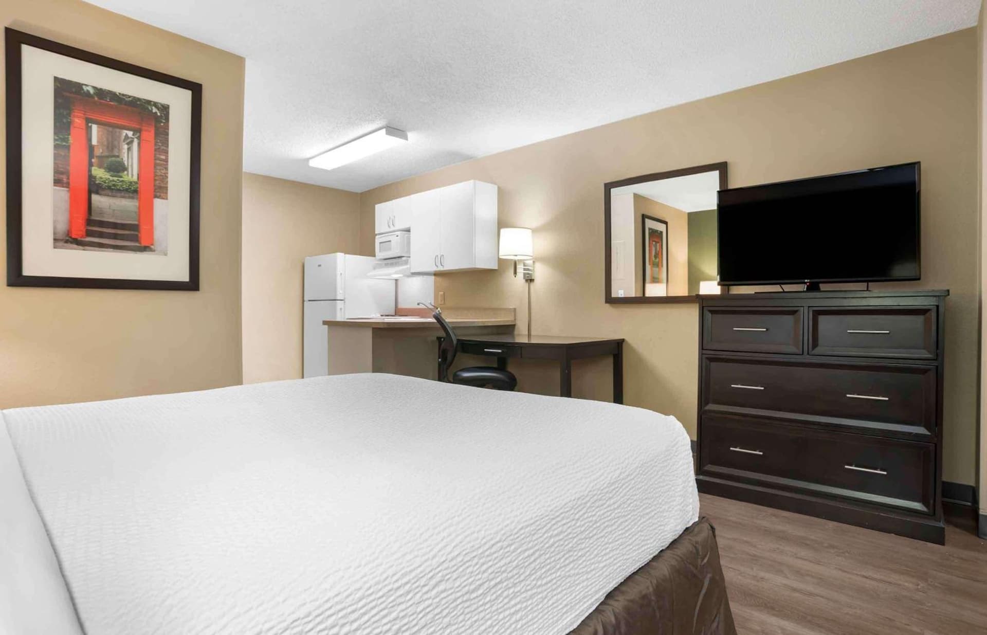 Extended Stay America Suites - Mobile - Spring Hill gallery photo in Mobile, AL — image 11
