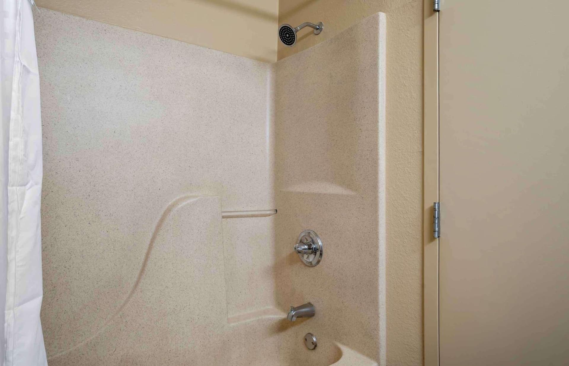 Extended Stay America Suites - Mobile - Spring Hill gallery photo in Mobile, AL — image 47