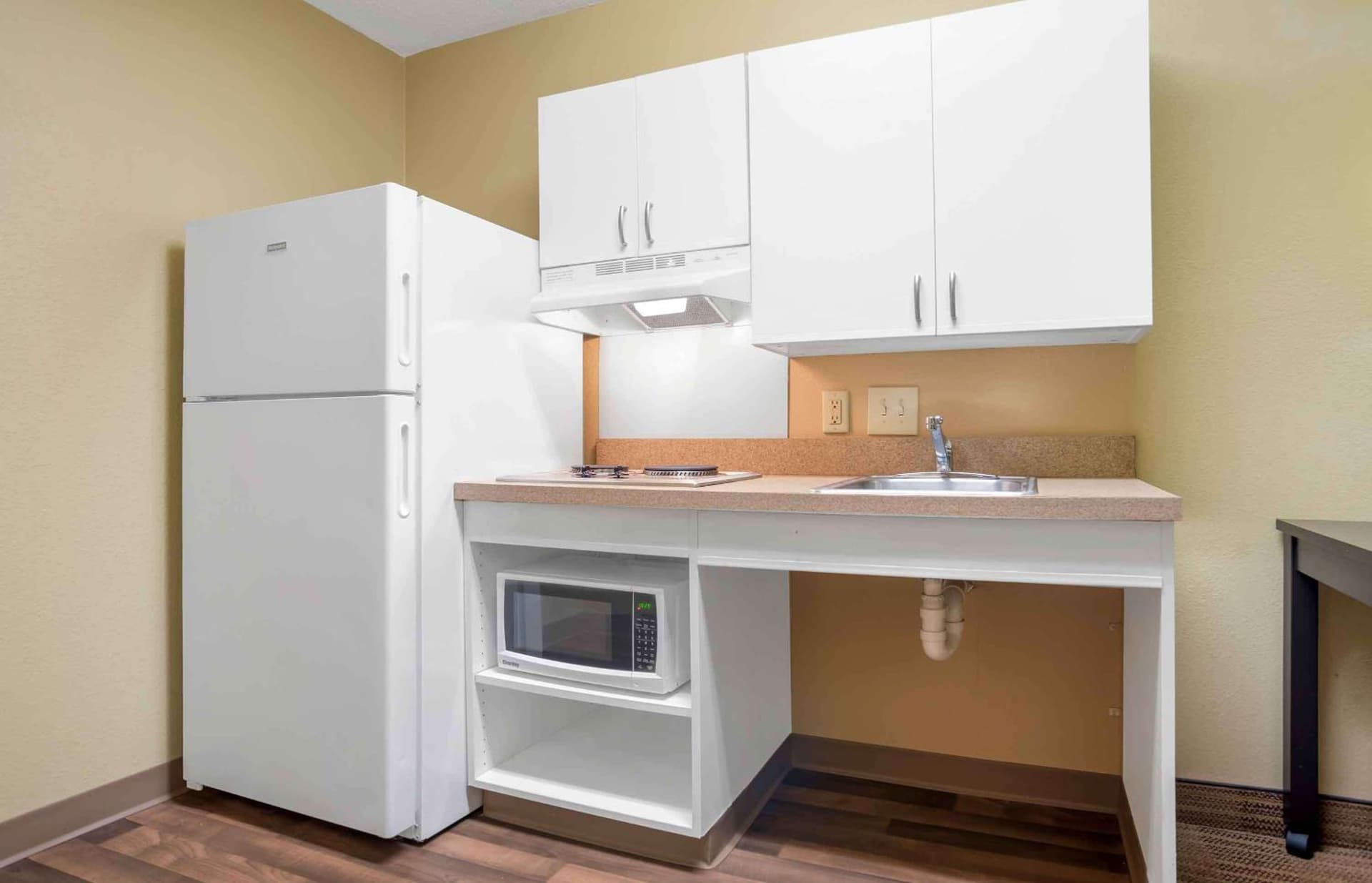 Extended Stay America Suites - Mobile - Spring Hill gallery photo in Mobile, AL — image 24