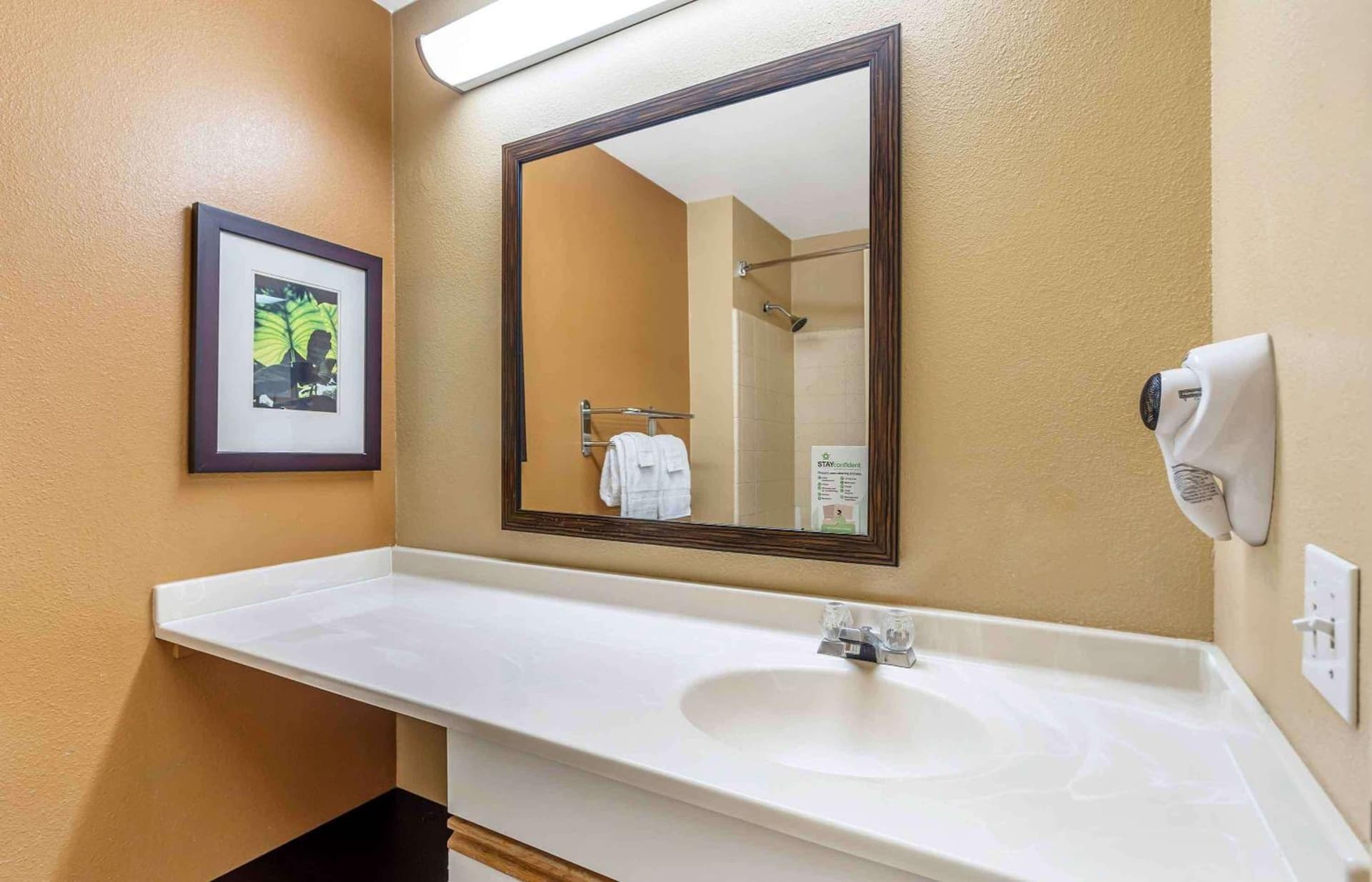 Extended Stay America Select Suites - Chicago - Naperville - East gallery photo in Naperville, IL — image 42