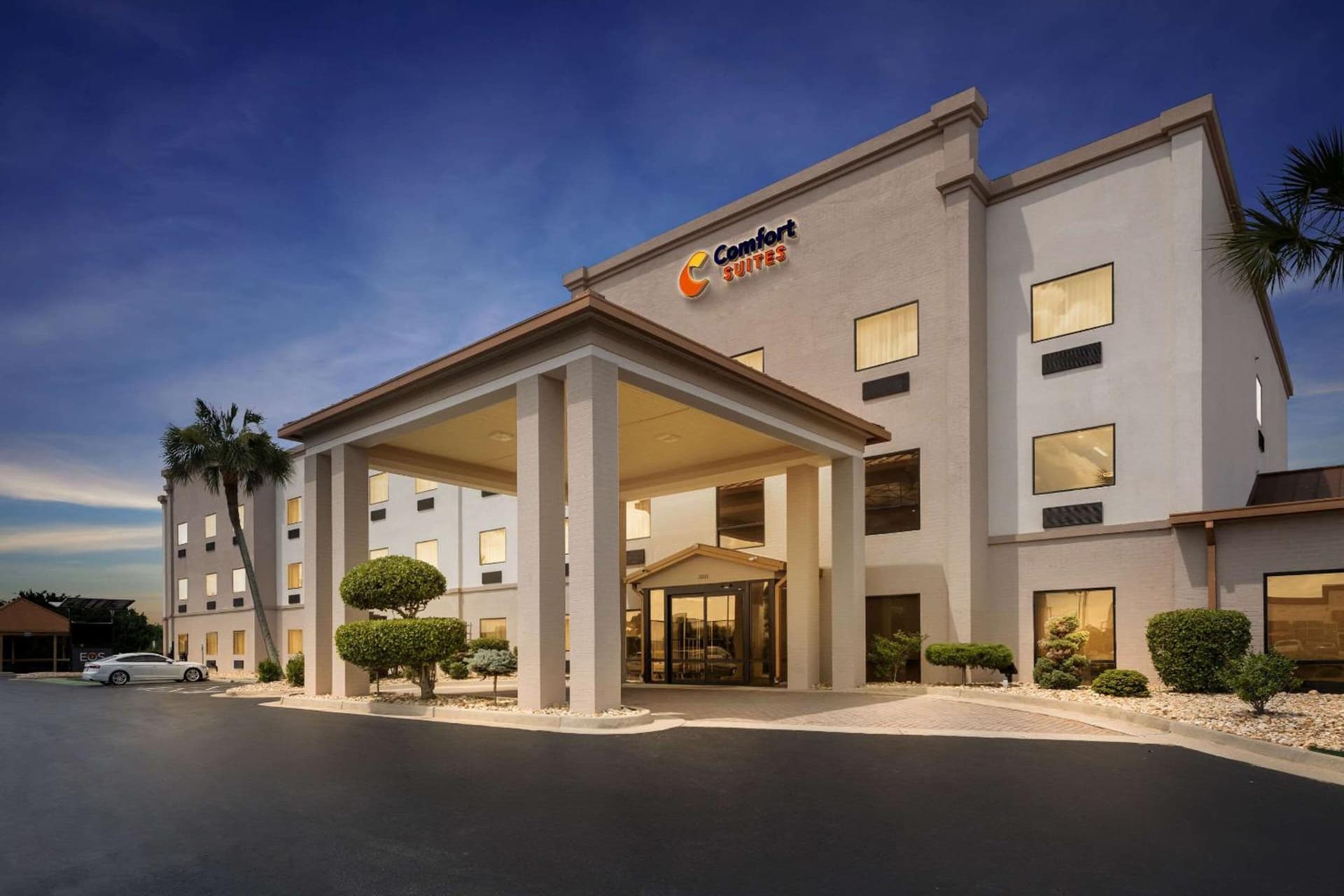 Comfort Suites near Robins Air Force Base gallery photo in Warner Robins, GA — image 14
