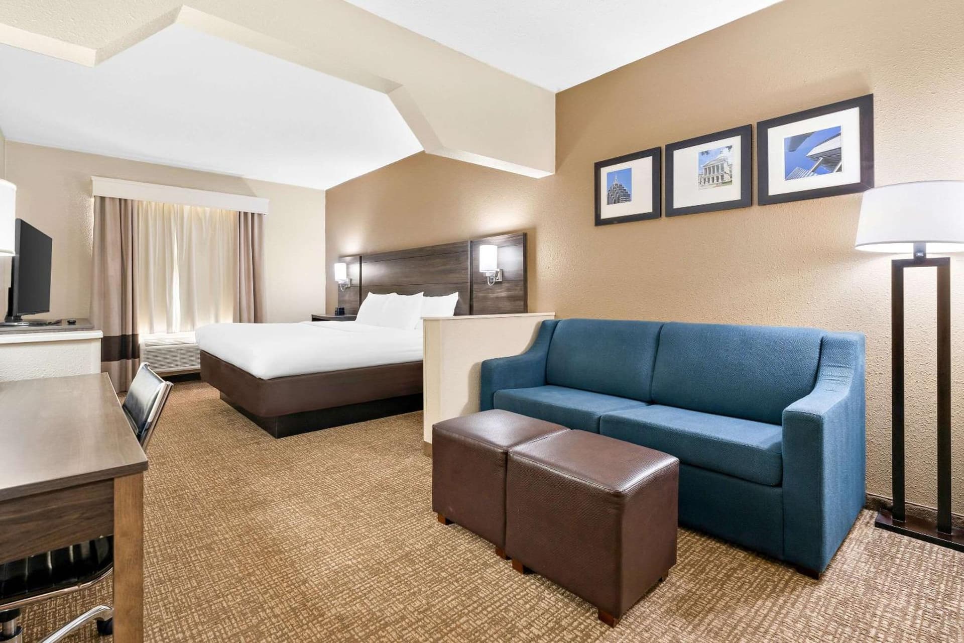 Comfort Suites near Robins Air Force Base gallery photo in Warner Robins, GA — image 9