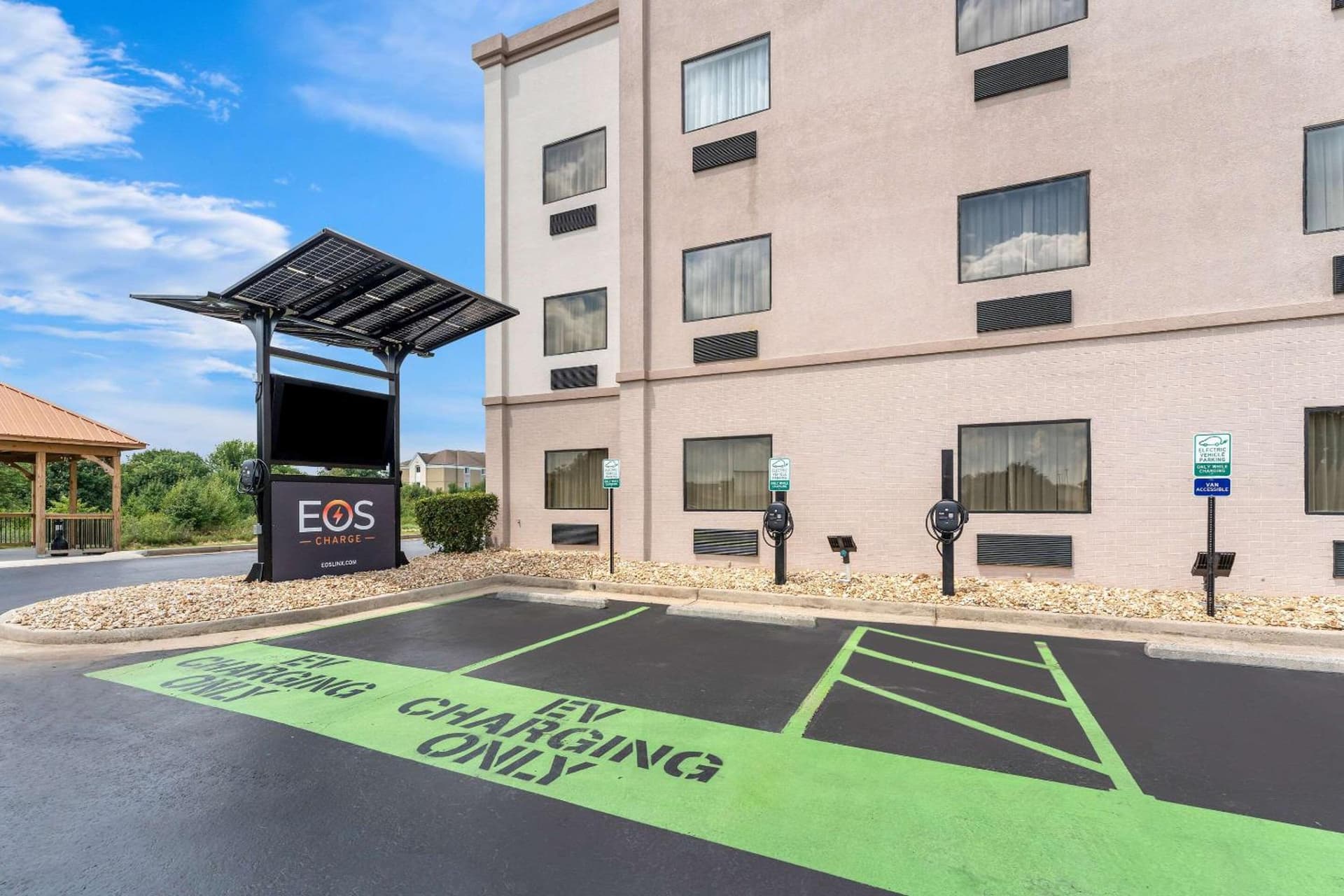 Comfort Suites near Robins Air Force Base gallery photo in Warner Robins, GA — image 44
