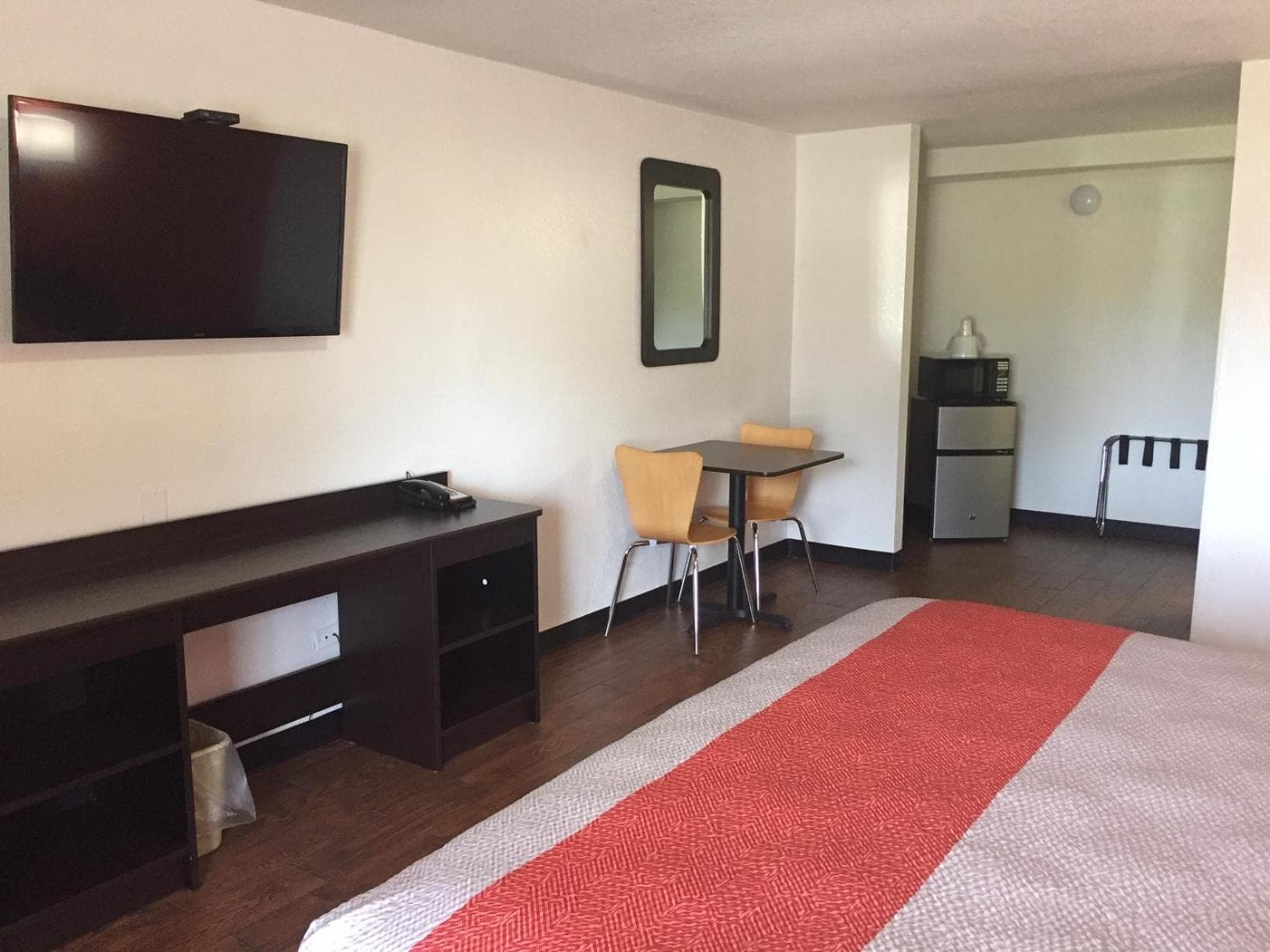 Motel 6-Waco, TX property views in Waco, TX — gallery photo 3