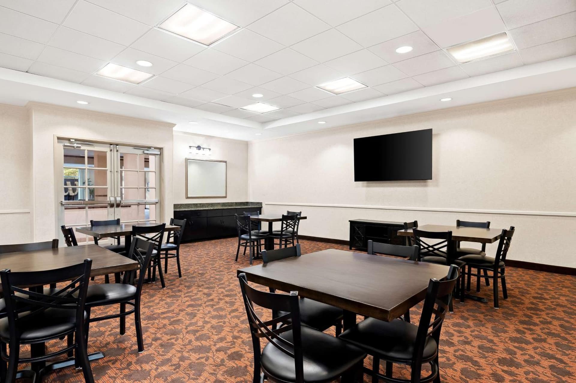 Best Western Ontario Mills Mall gallery photo in Ontario, CA — image 56