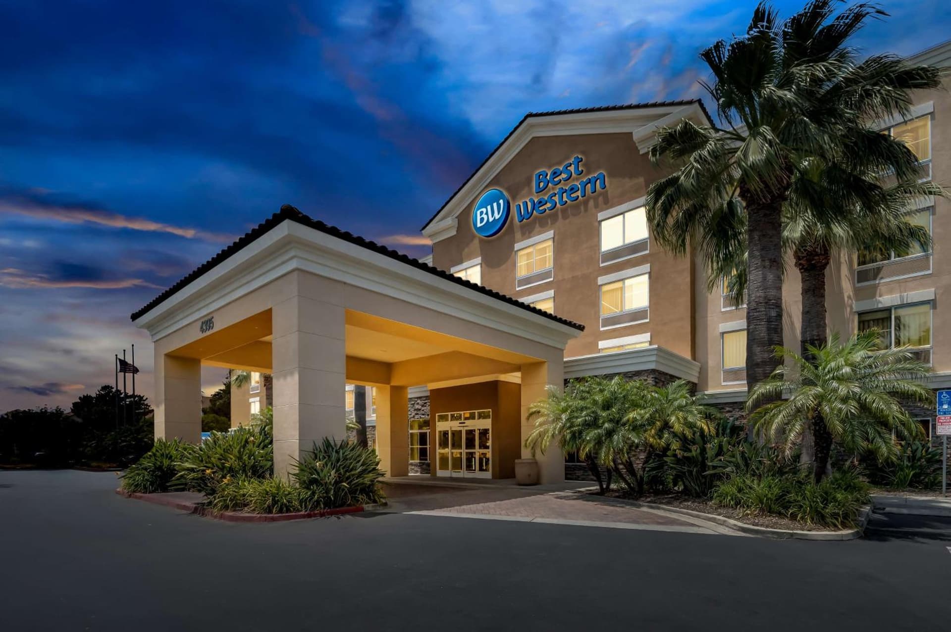 Best Western Ontario Mills Mall property views in Ontario, CA — gallery photo 3