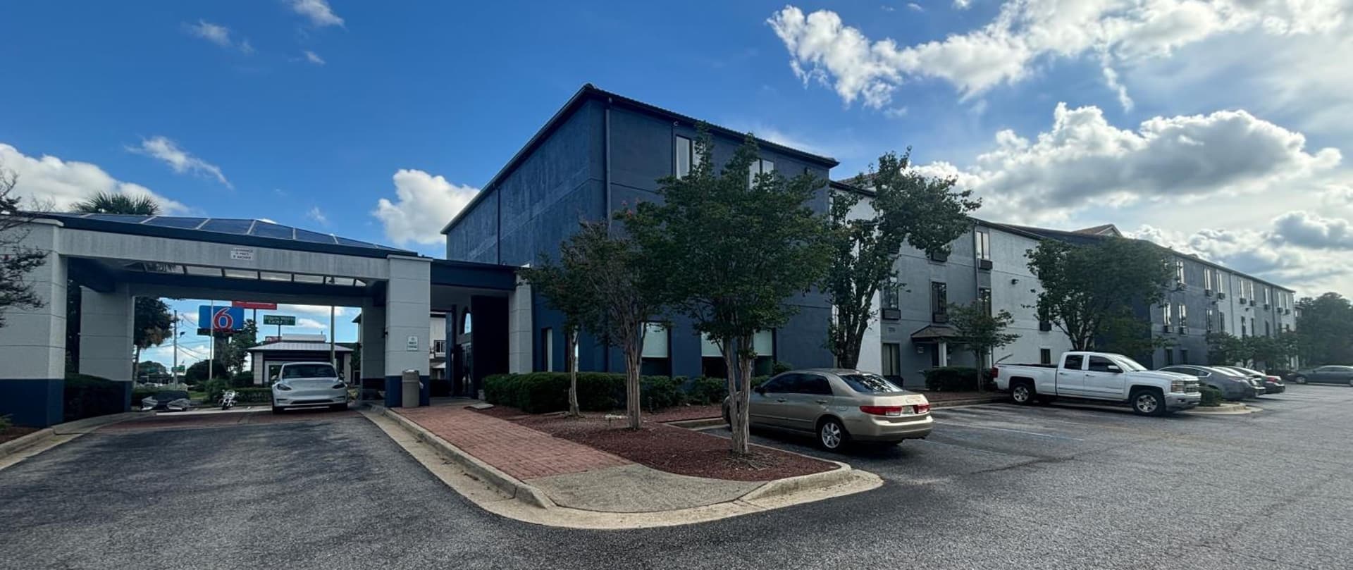 Quality Inn & Suites at Airport Blvd I-65 gallery photo in Mobile, AL — image 51