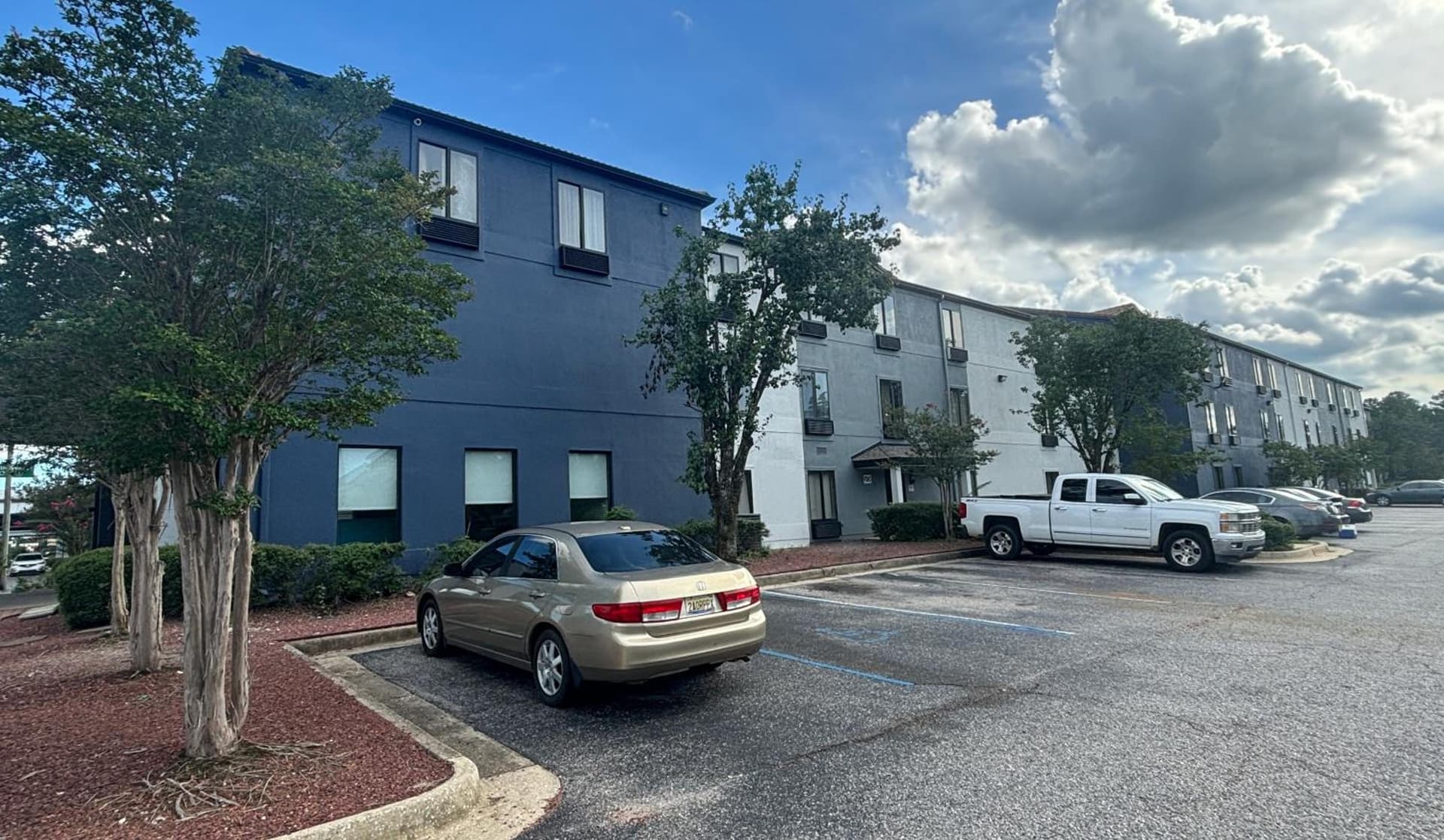 Quality Inn & Suites at Airport Blvd I-65 gallery photo in Mobile, AL — image 34