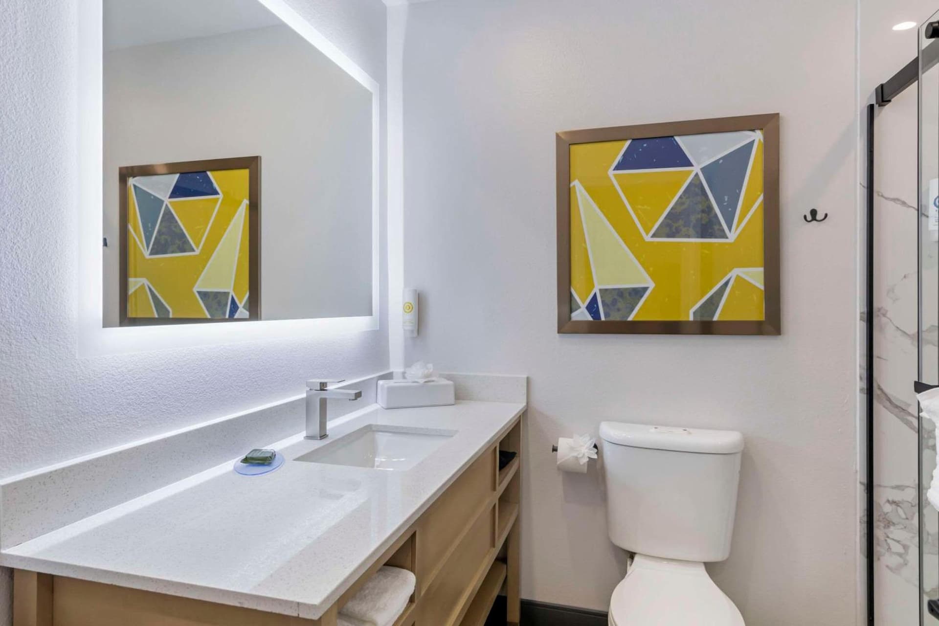 Comfort Inn & Suites Irvine Spectrum gallery photo in Lake Forest, CA — image 8