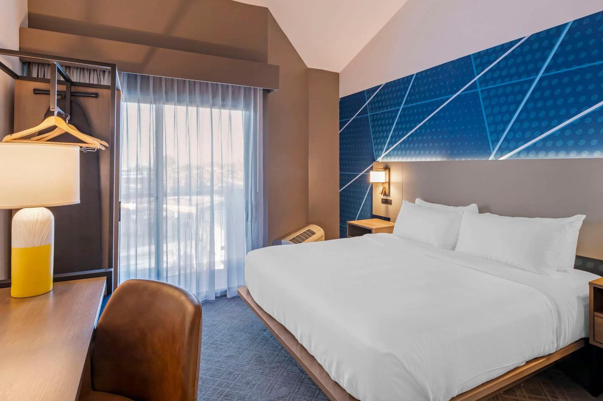 Comfort Inn & Suites Irvine Spectrum gallery photo in Lake Forest, CA — image 36