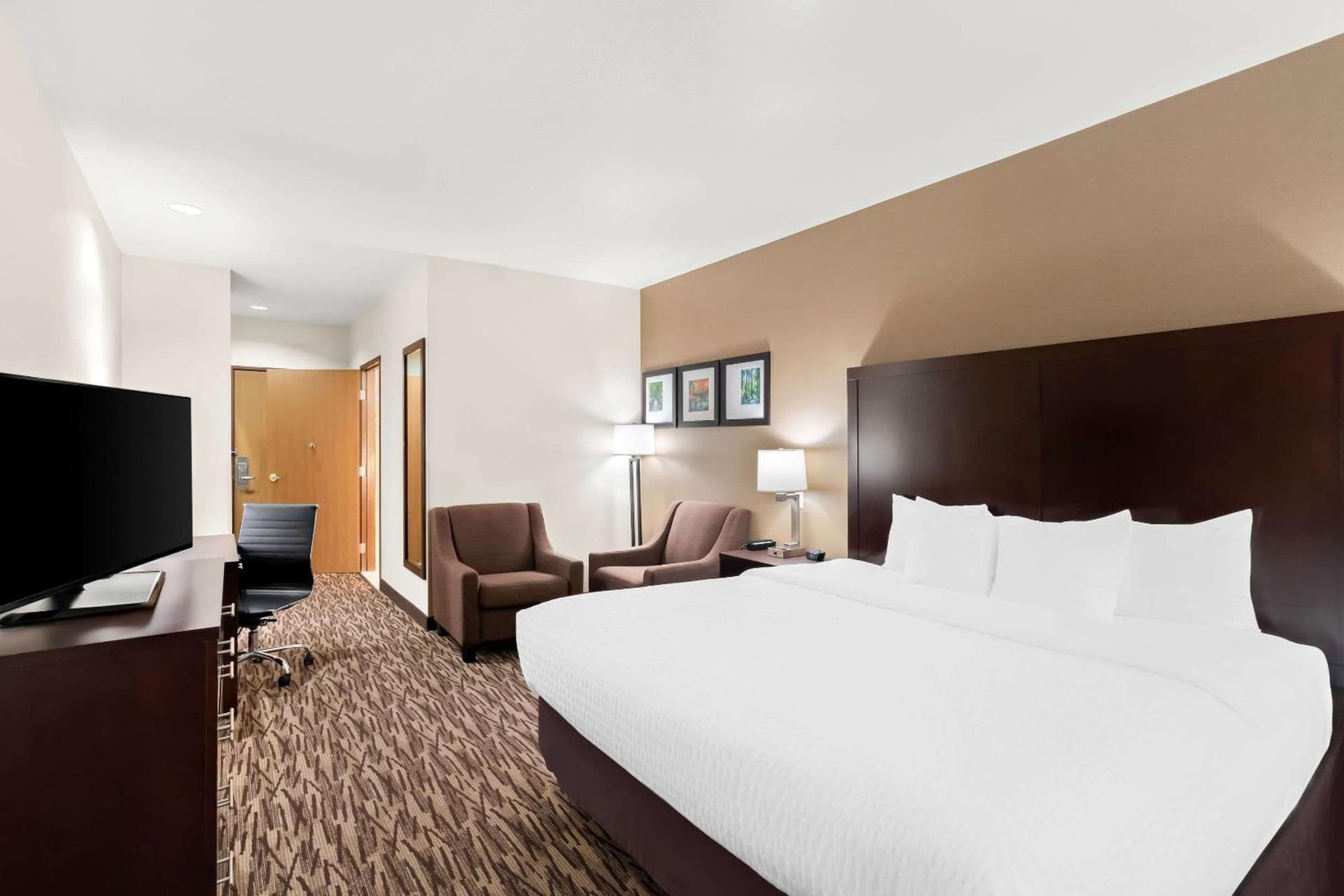 Comfort Suites Portland Airport gallery photo in Portland, OR — image 54