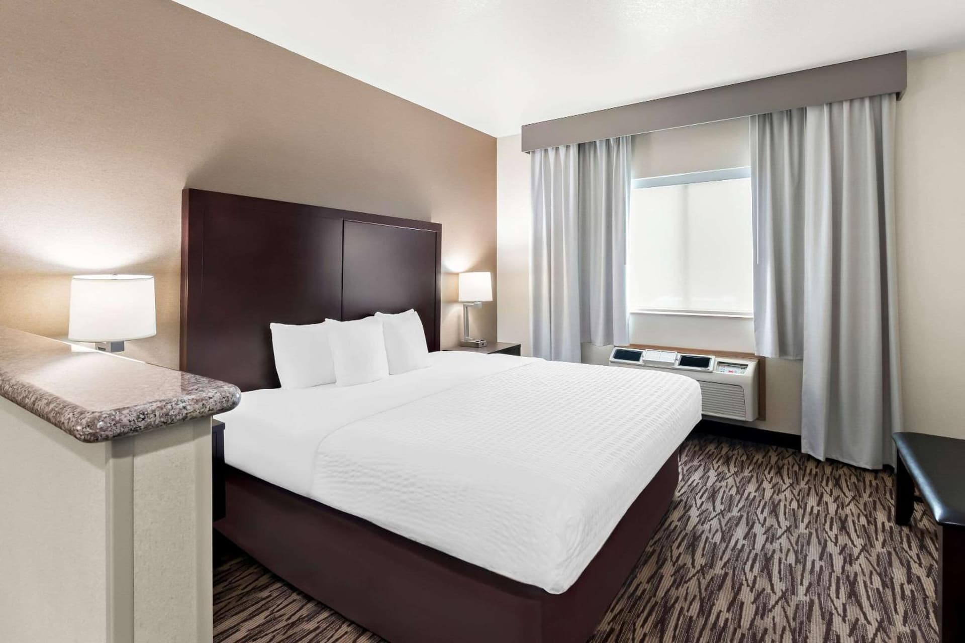Comfort Suites Portland Airport gallery photo in Portland, OR — image 26