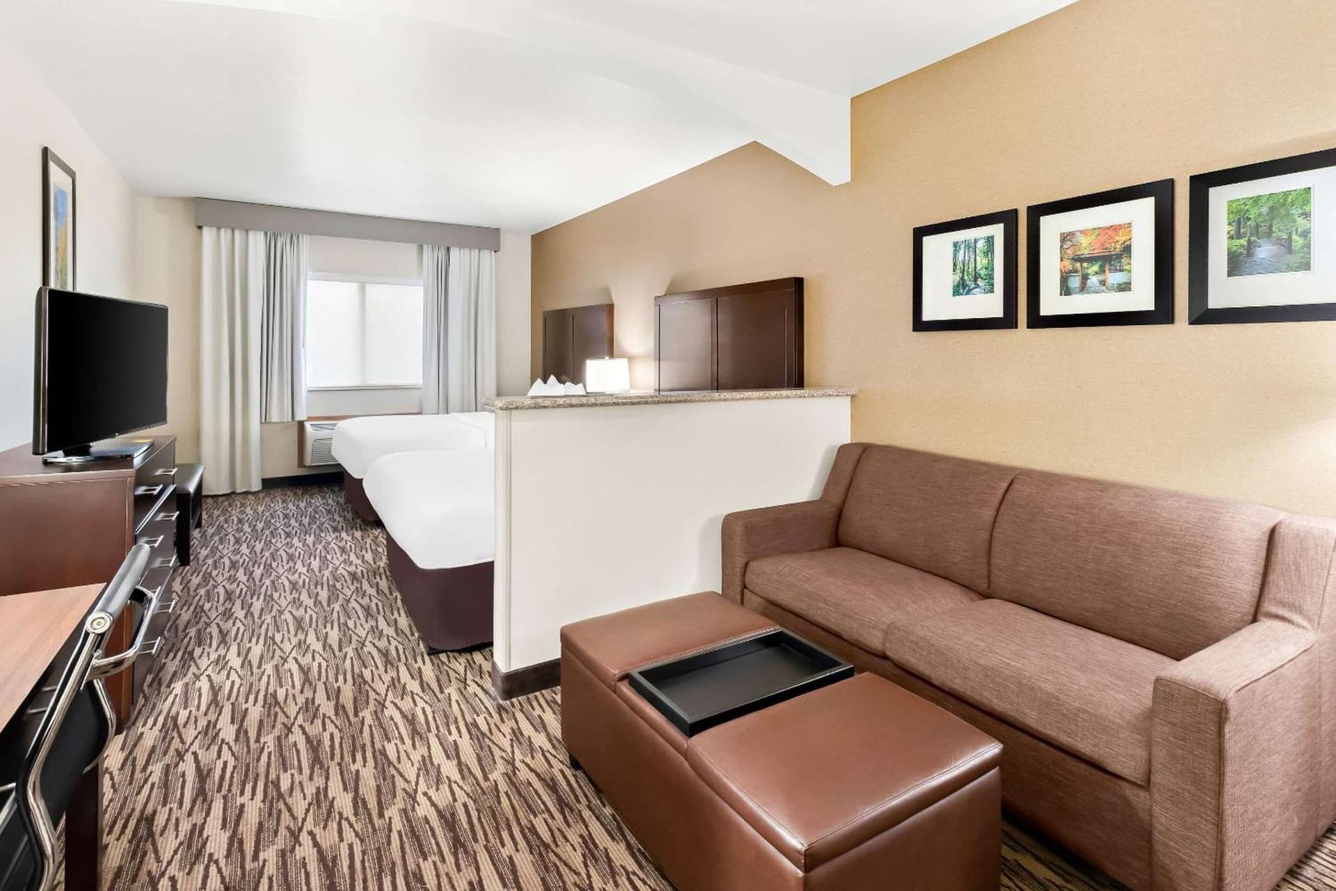 Comfort Suites Portland Airport gallery photo in Portland, OR — image 23