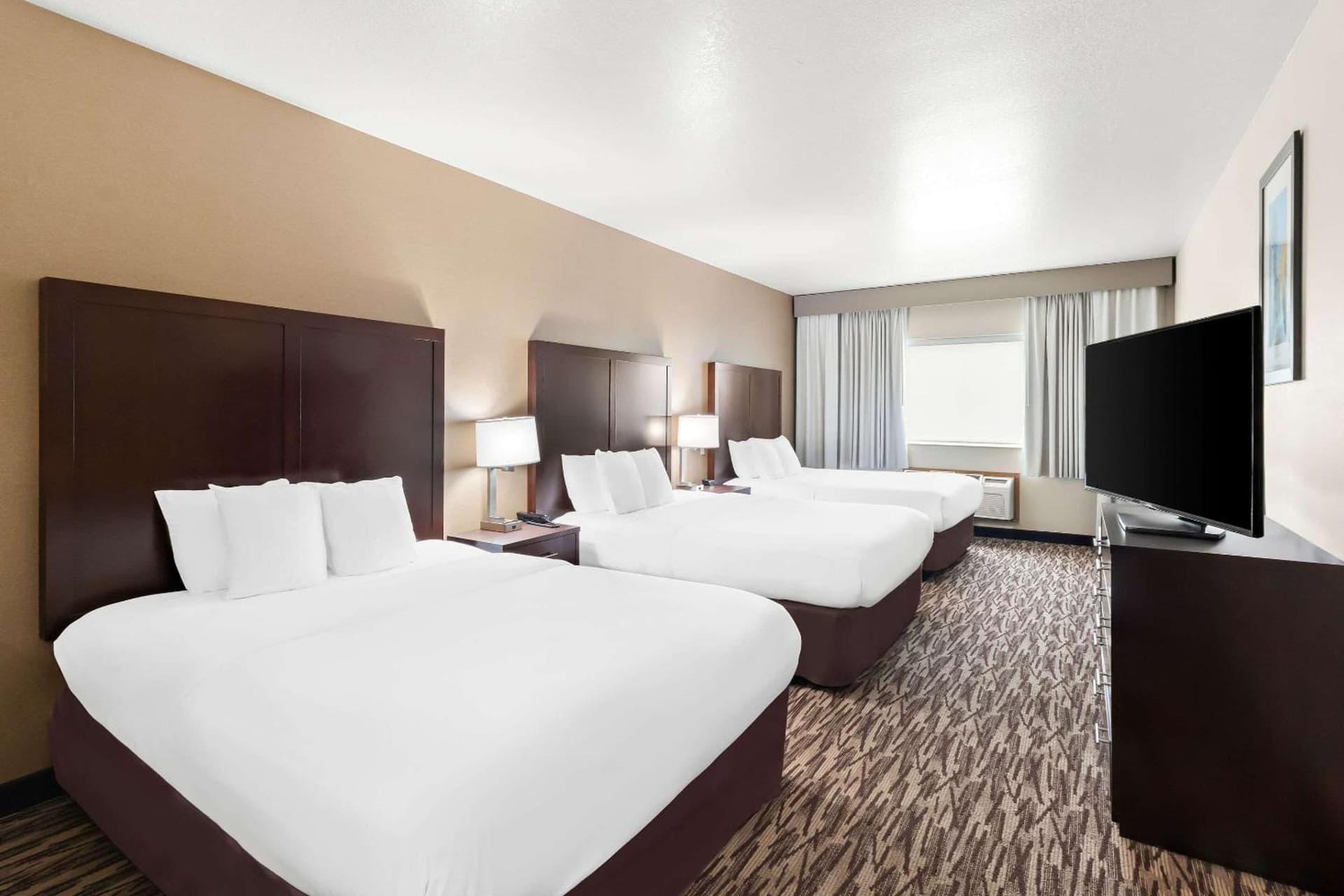 Comfort Suites Portland Airport gallery photo in Portland, OR — image 20