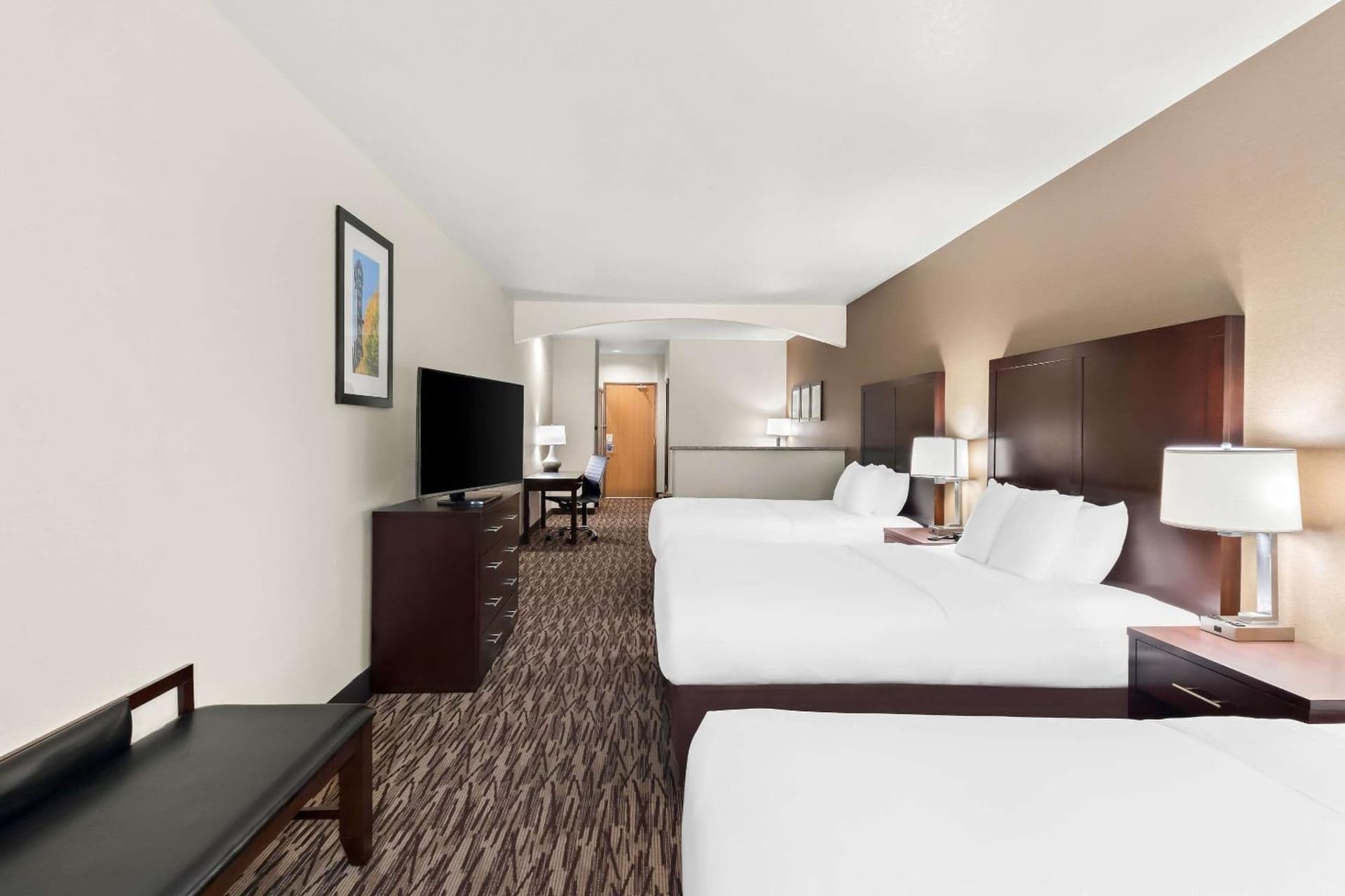 Comfort Suites Portland Airport gallery photo in Portland, OR — image 7