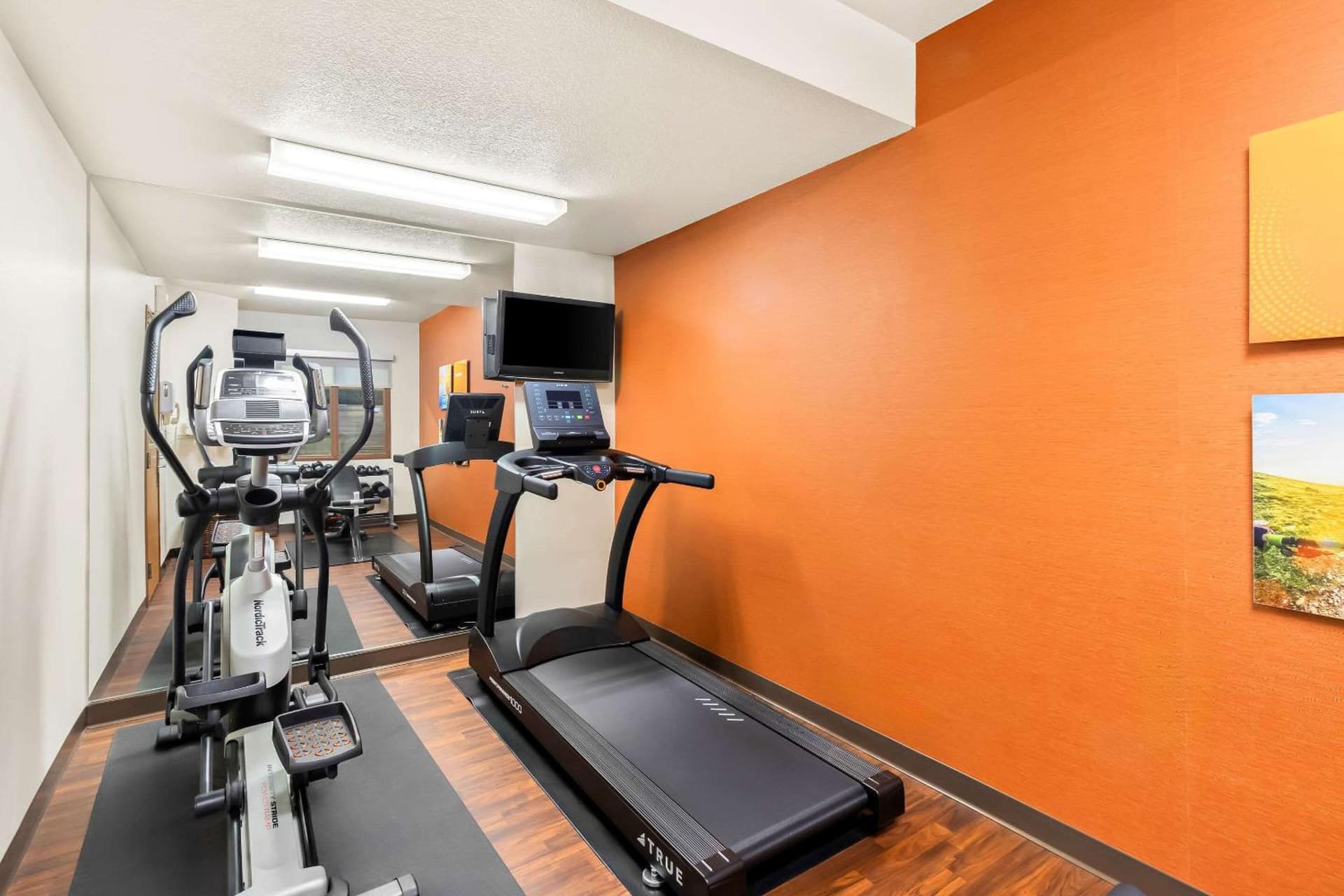 Comfort Suites Portland Airport gallery photo in Portland, OR — image 29