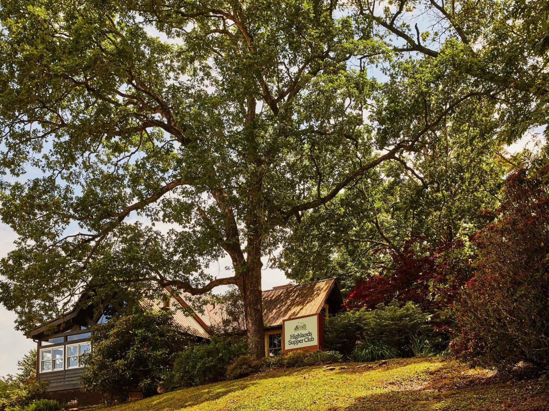 Trailborn Highlands, Outdoor Collection by Marriott Bonvoy featured exterior or lobby in Highlands, NC — similar hotel