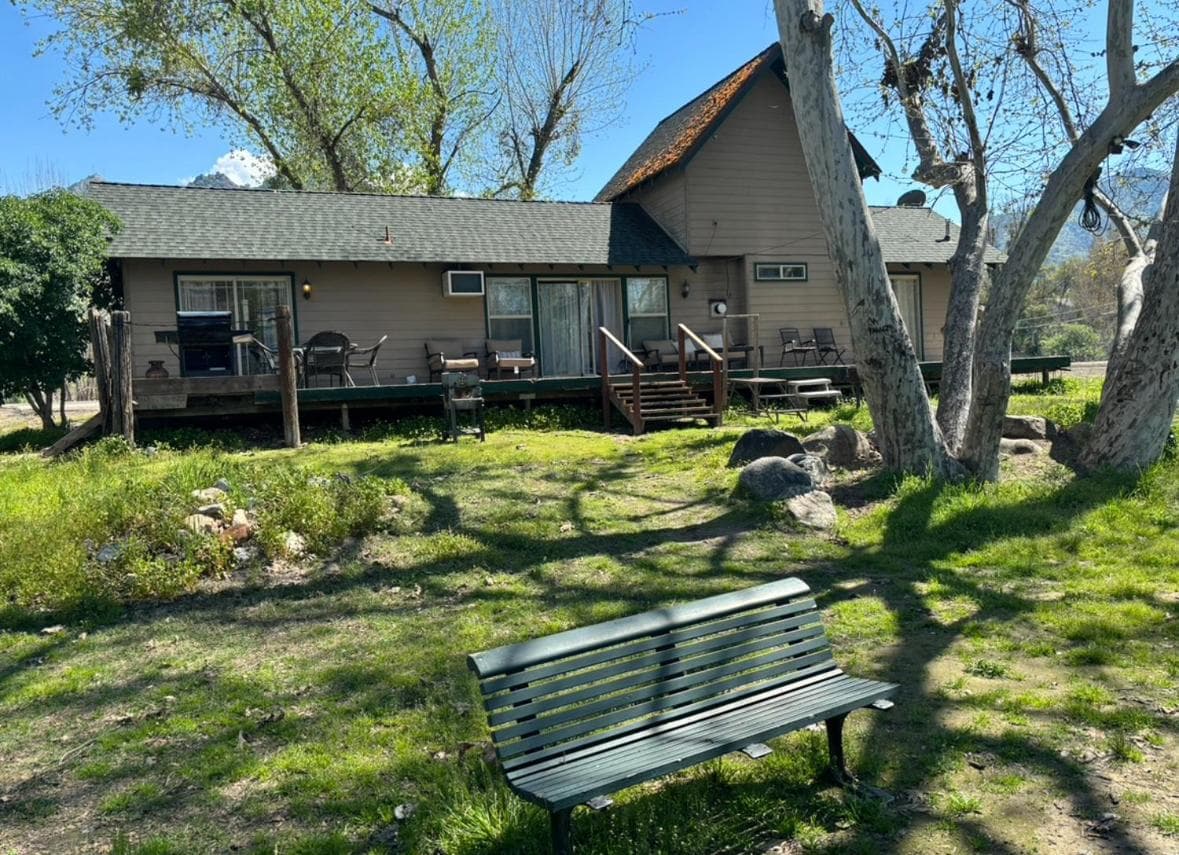 Sequoia River Front Cabins gallery photo in Three Rivers, CA — image 162