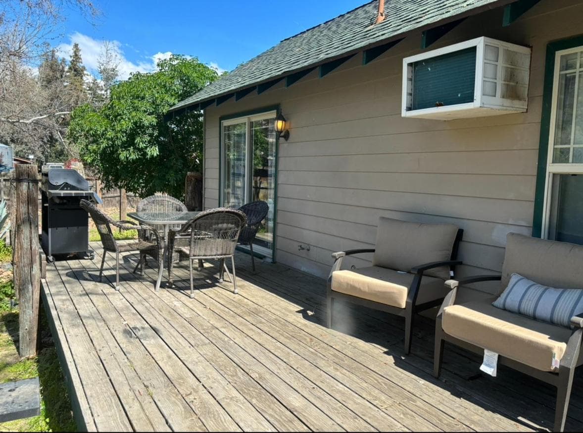 Sequoia River Front Cabins gallery photo in Three Rivers, CA — image 163