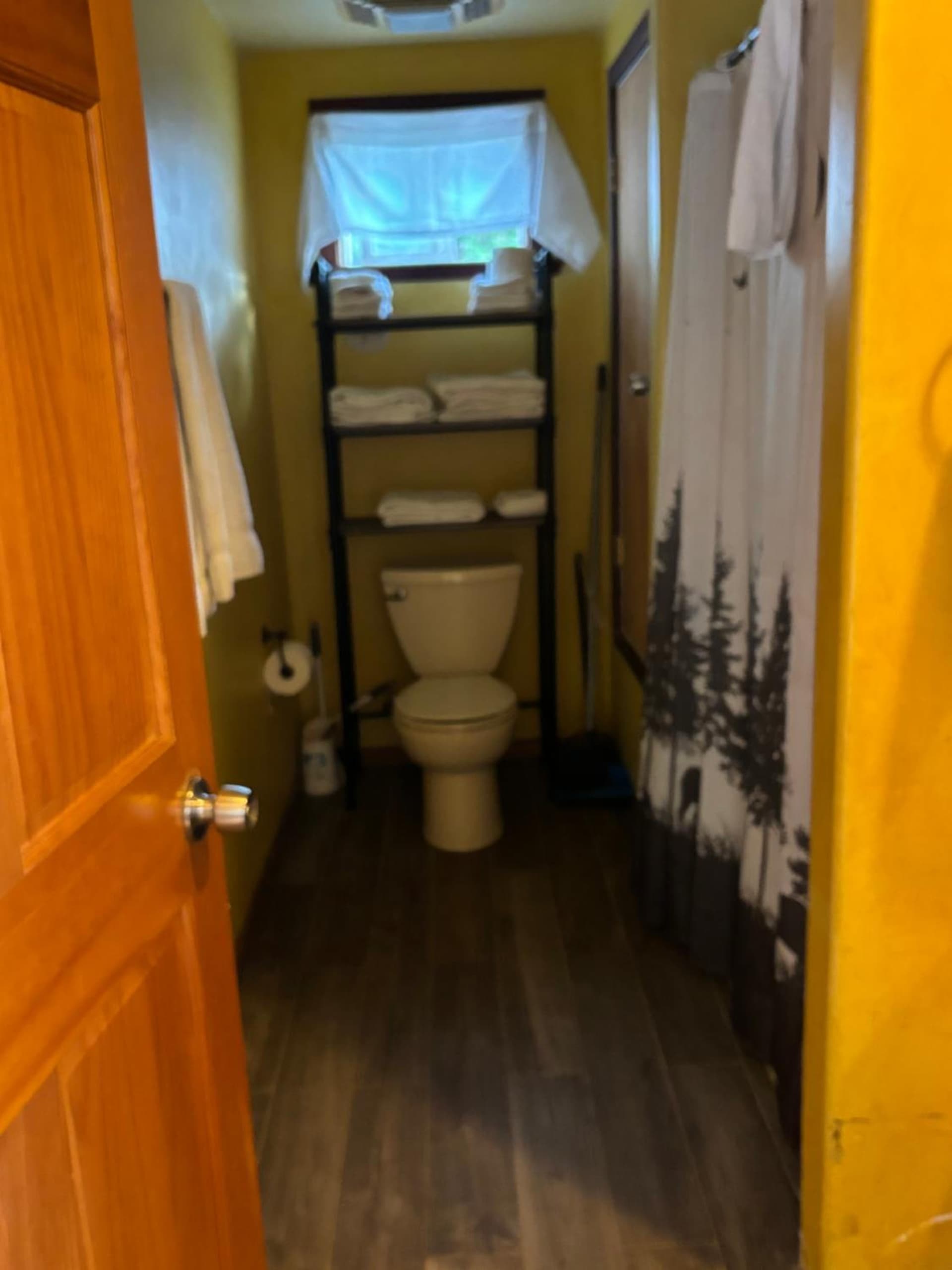 Sequoia River Front Cabins gallery photo in Three Rivers, CA — image 25