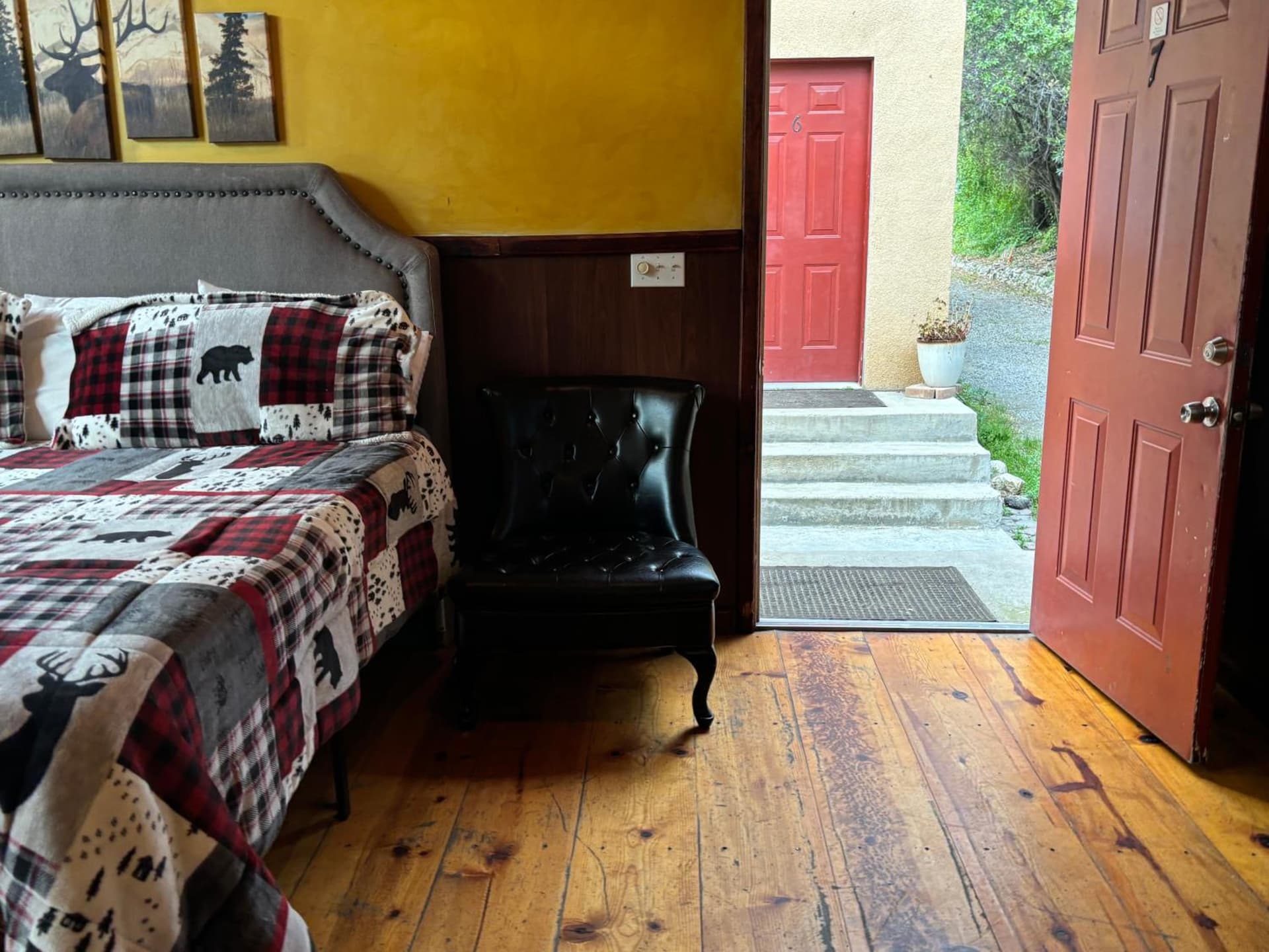 Sequoia River Front Cabins gallery photo in Three Rivers, CA — image 44