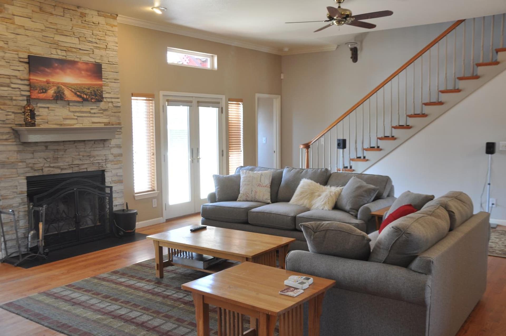Balcony Suite 2 Fraser Family Vineyard Stay in Amador gallery photo in Plymouth, CA — image 13