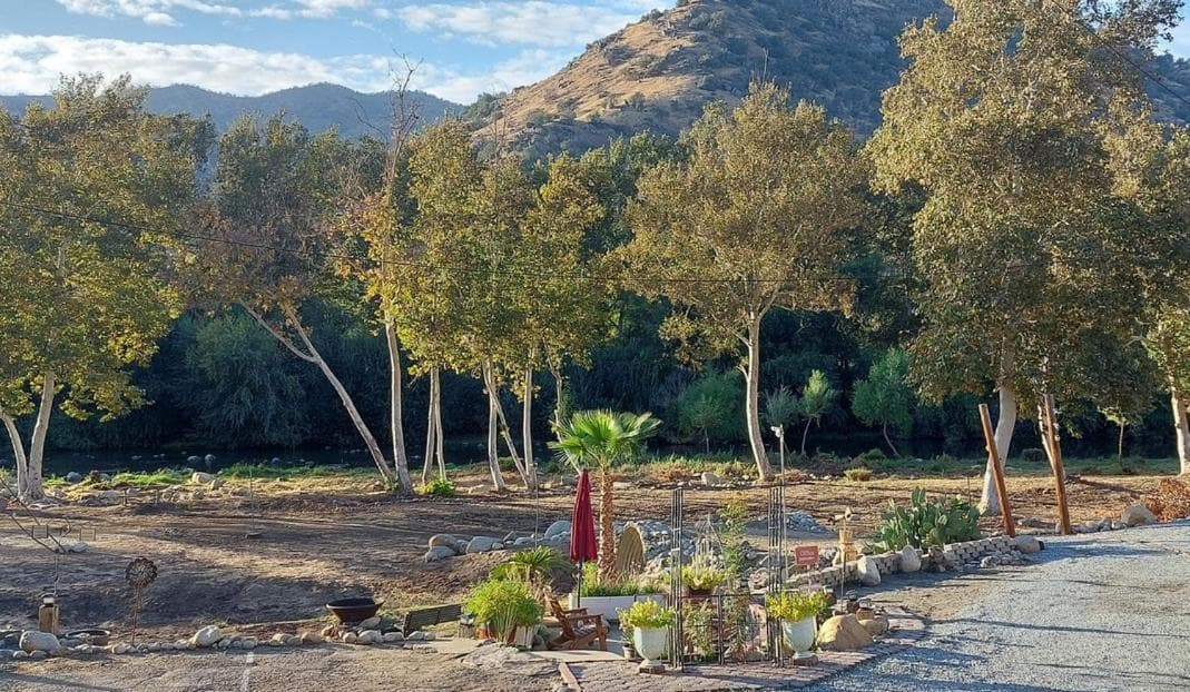 Sequoia River Front Cabins gallery photo in Three Rivers, CA — image 29