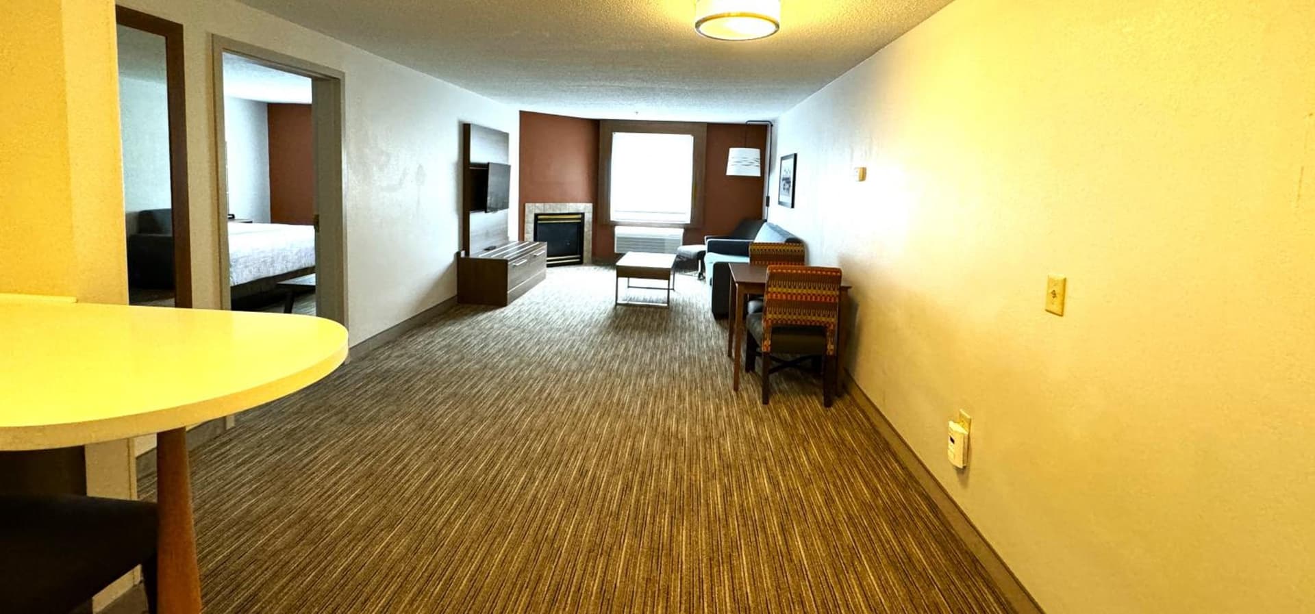 Holiday Inn Express & Suites - Lincoln East - White Mountains by IHG gallery photo in Lincoln — image 36