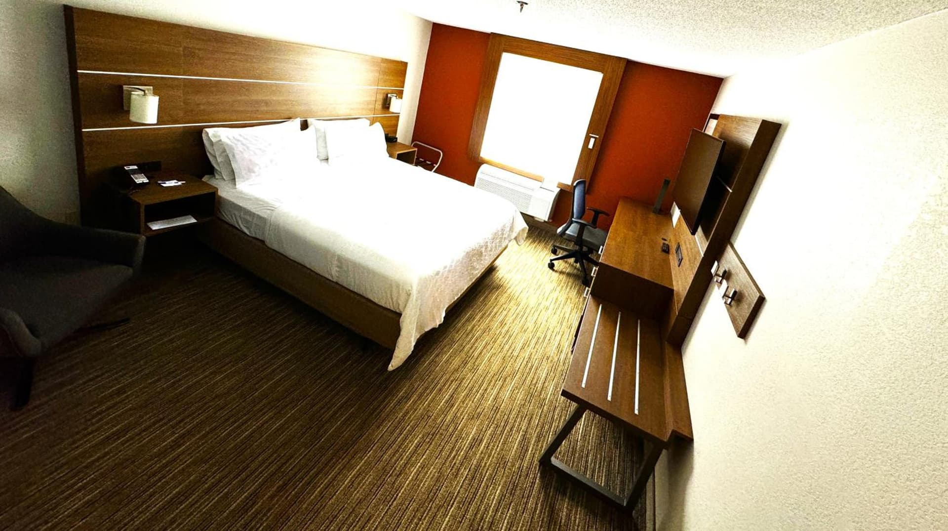 Holiday Inn Express & Suites - Lincoln East - White Mountains by IHG gallery photo in Lincoln — image 129
