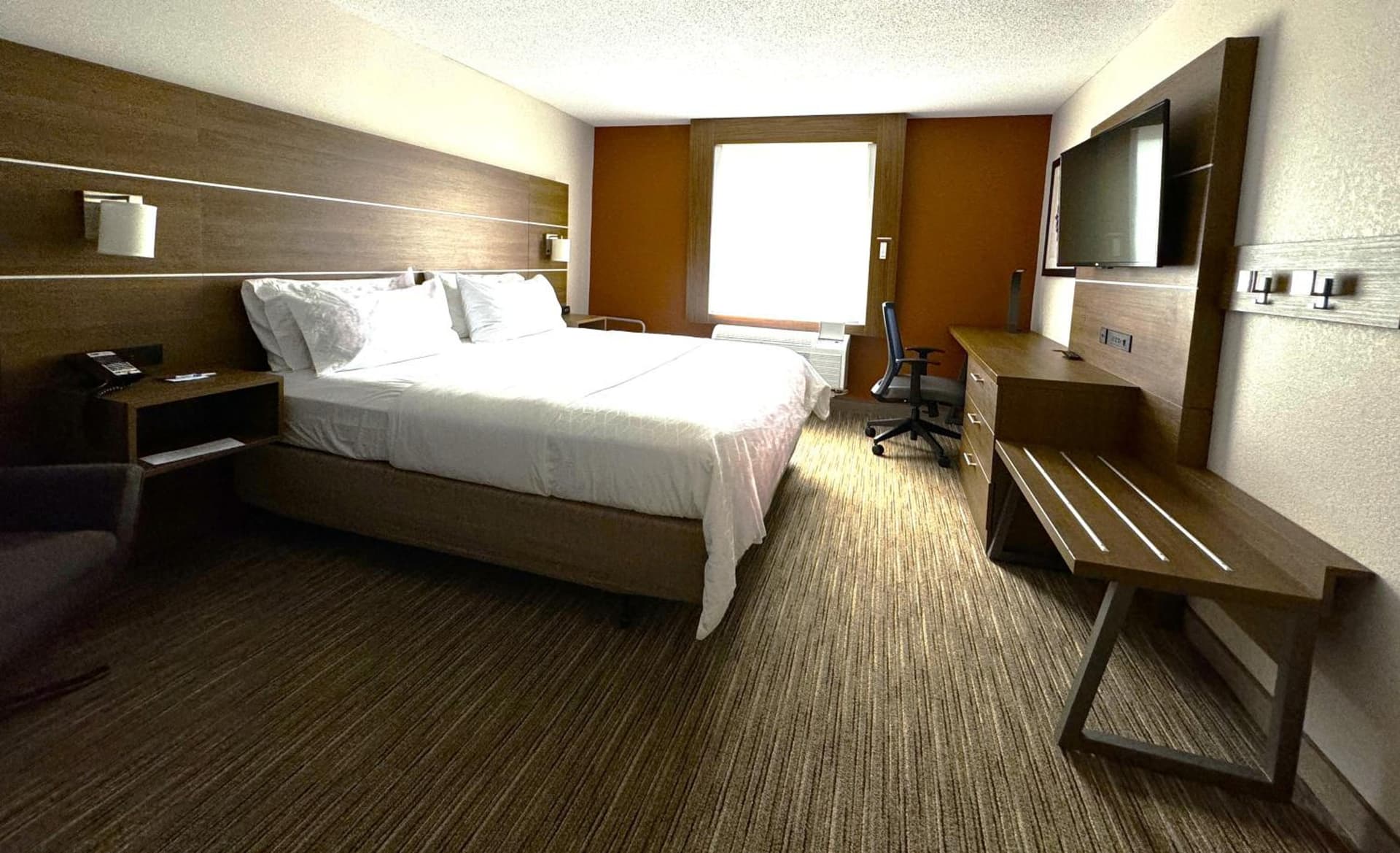 Holiday Inn Express & Suites - Lincoln East - White Mountains by IHG gallery photo in Lincoln — image 128