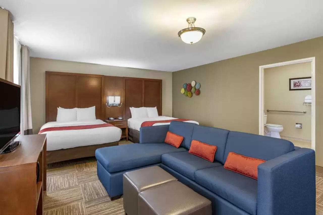 Comfort Suites Urbana Champaign, University Area gallery photo in Champaign, IL — image 14