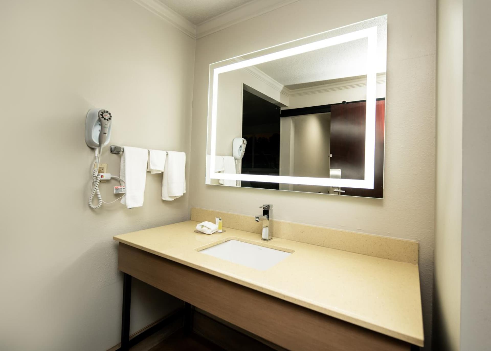 Days Inn by Wyndham Fort Smith gallery photo in Fort Smith, AR — image 39