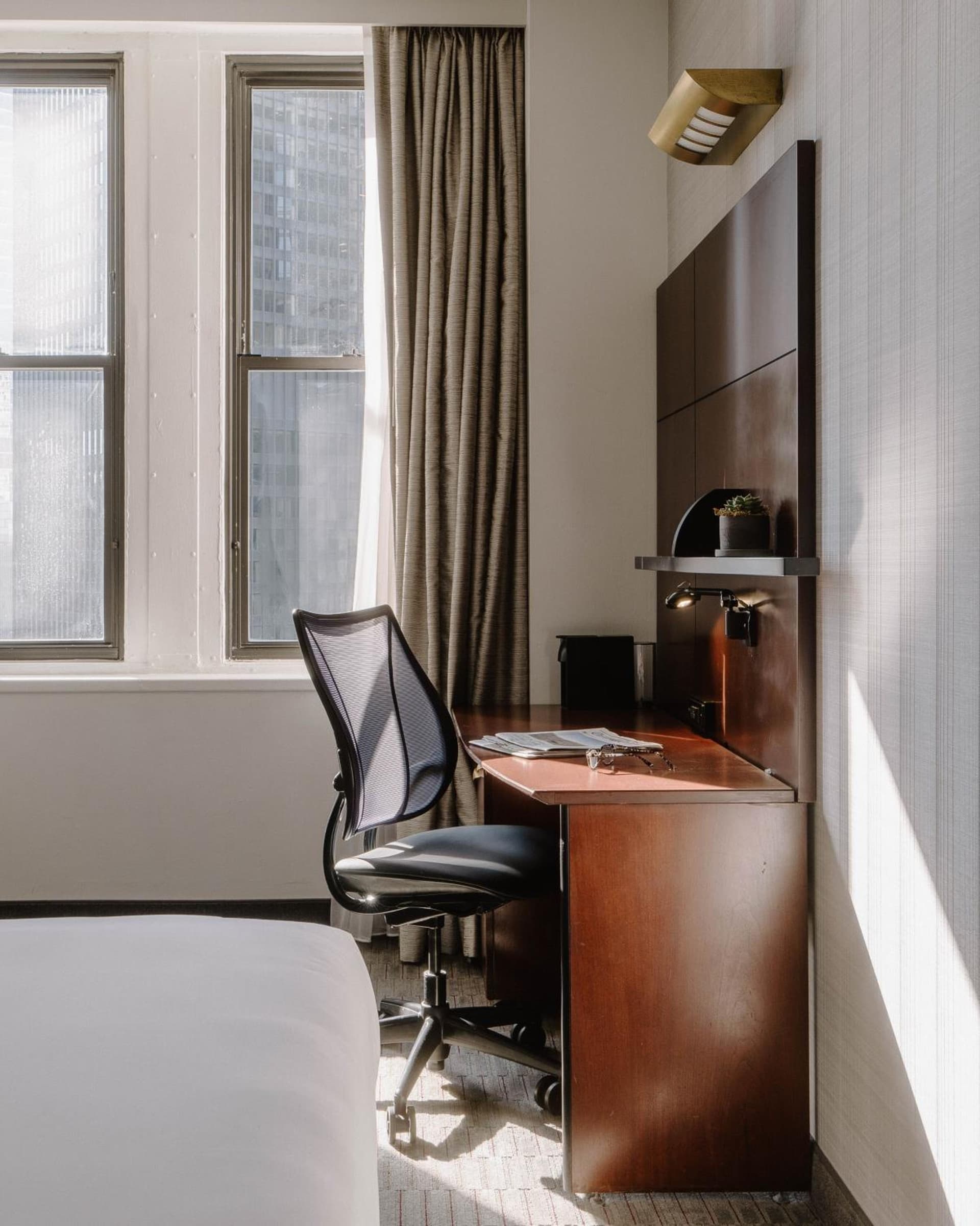 Club Quarters Hotel Wacker at Michigan, Chicago gallery photo in Chicago, IL — image 81