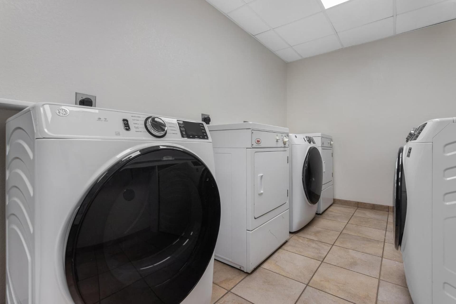 Candlewood Suites La Crosse N by IHG gallery photo in La Crosse, WI — image 58