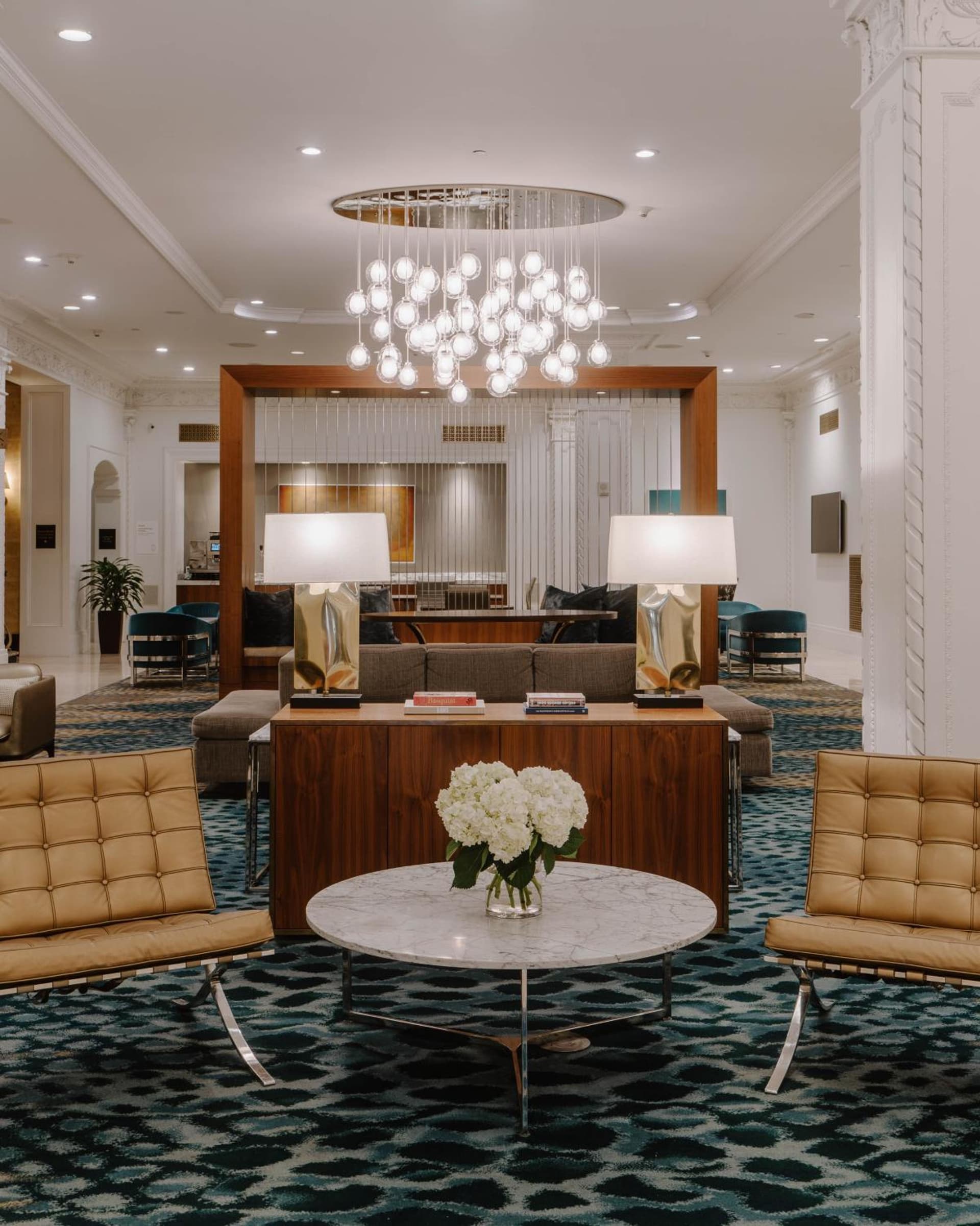 Club Quarters Hotel Downtown, Houston gallery photo in Houston, TX — image 91