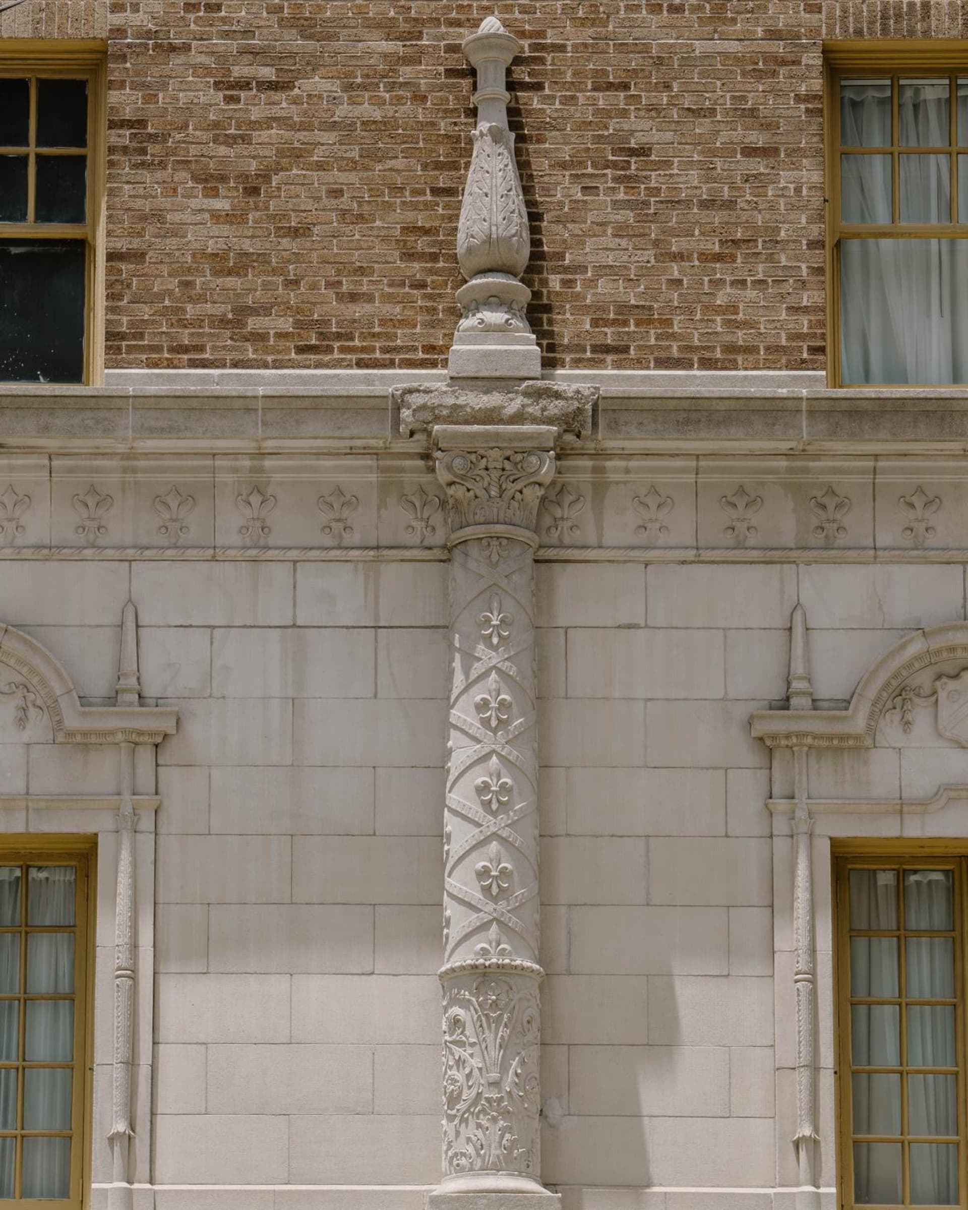 Club Quarters Hotel Downtown, Houston gallery photo in Houston, TX — image 66