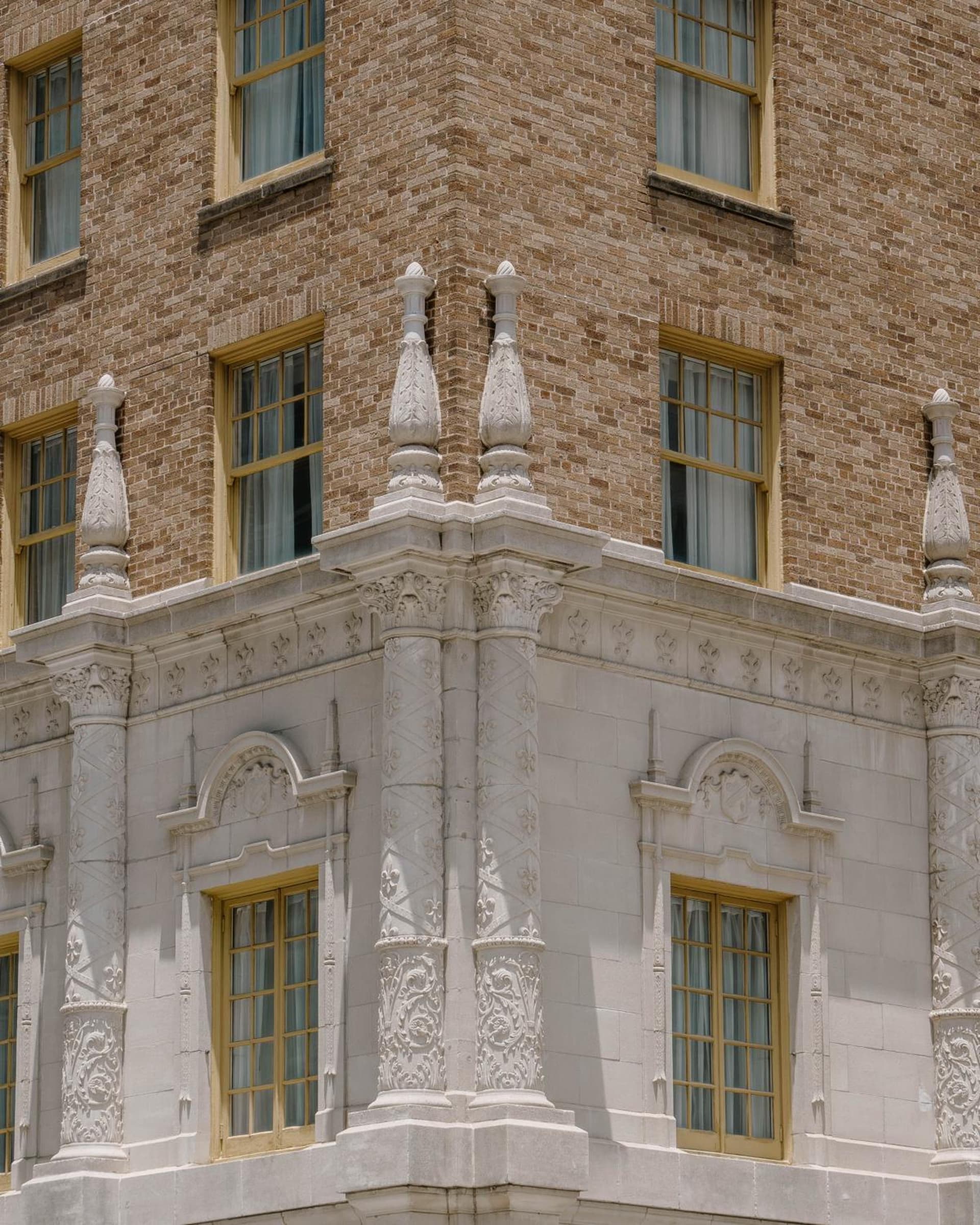 Club Quarters Hotel Downtown, Houston gallery photo in Houston, TX — image 110