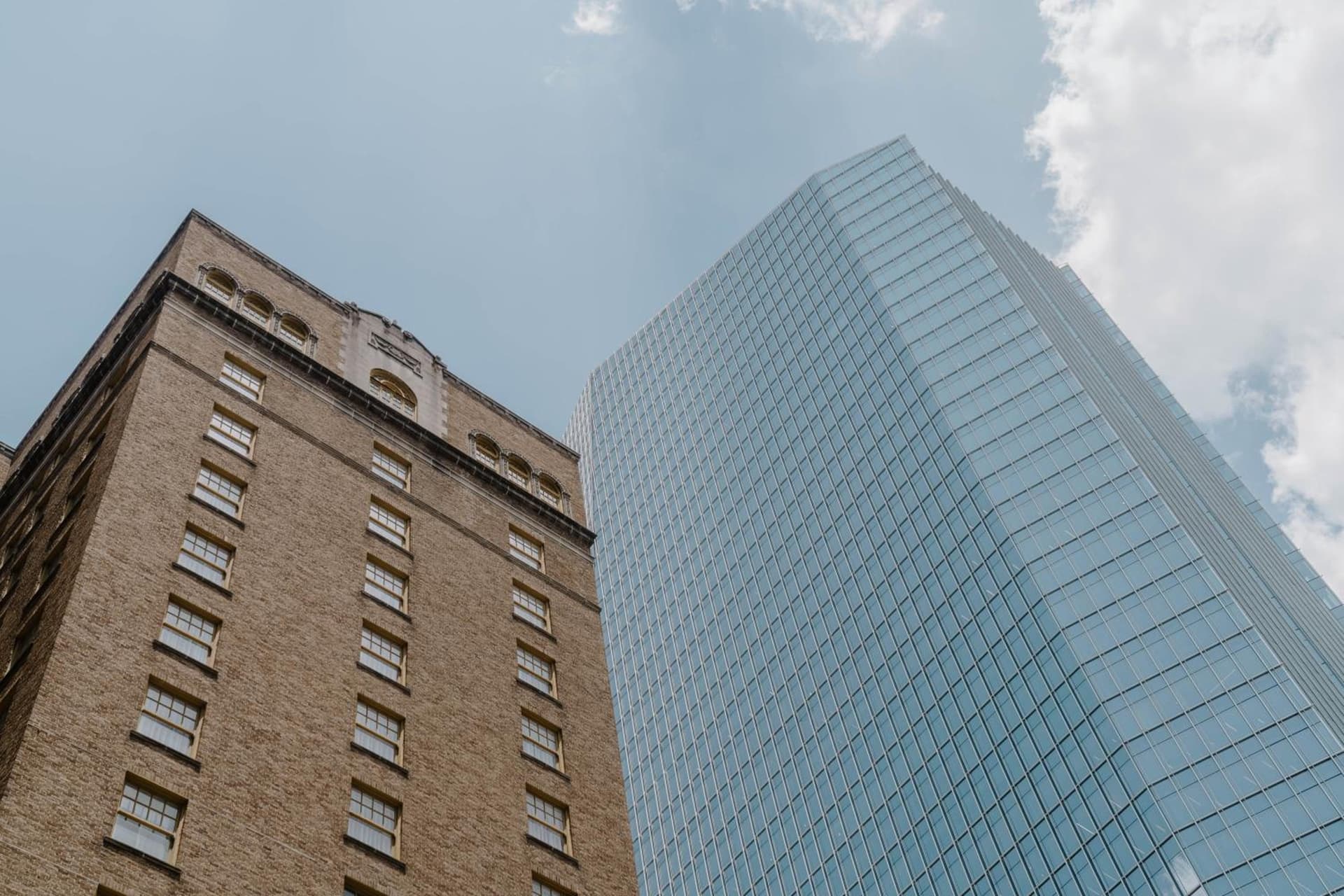 Club Quarters Hotel Downtown, Houston gallery photo in Houston, TX — image 51