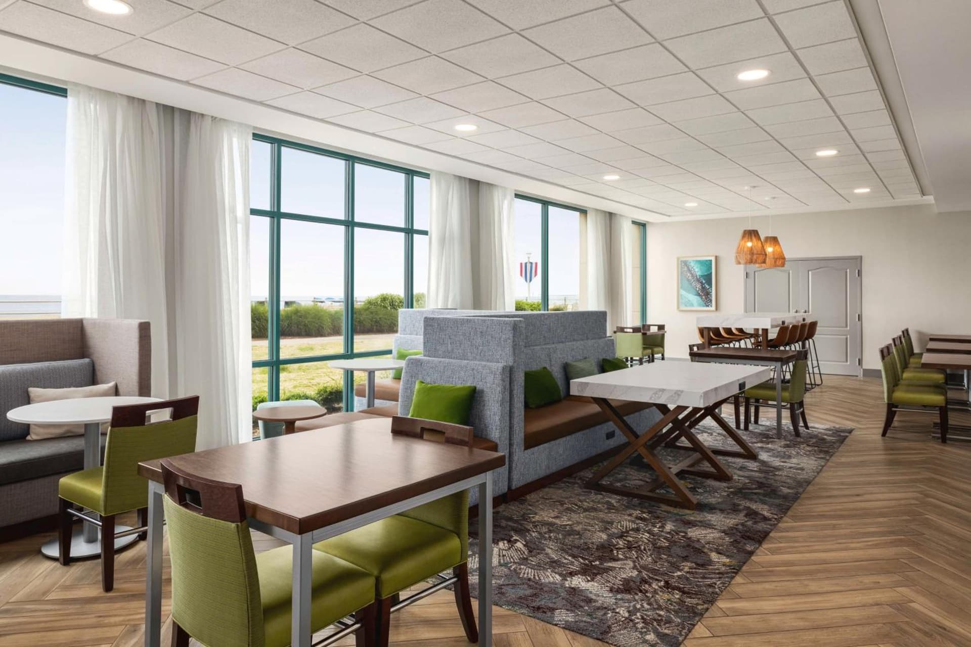 Hampton Inn Virginia Beach-Oceanfront South gallery photo in Virginia Beach, VA — image 66