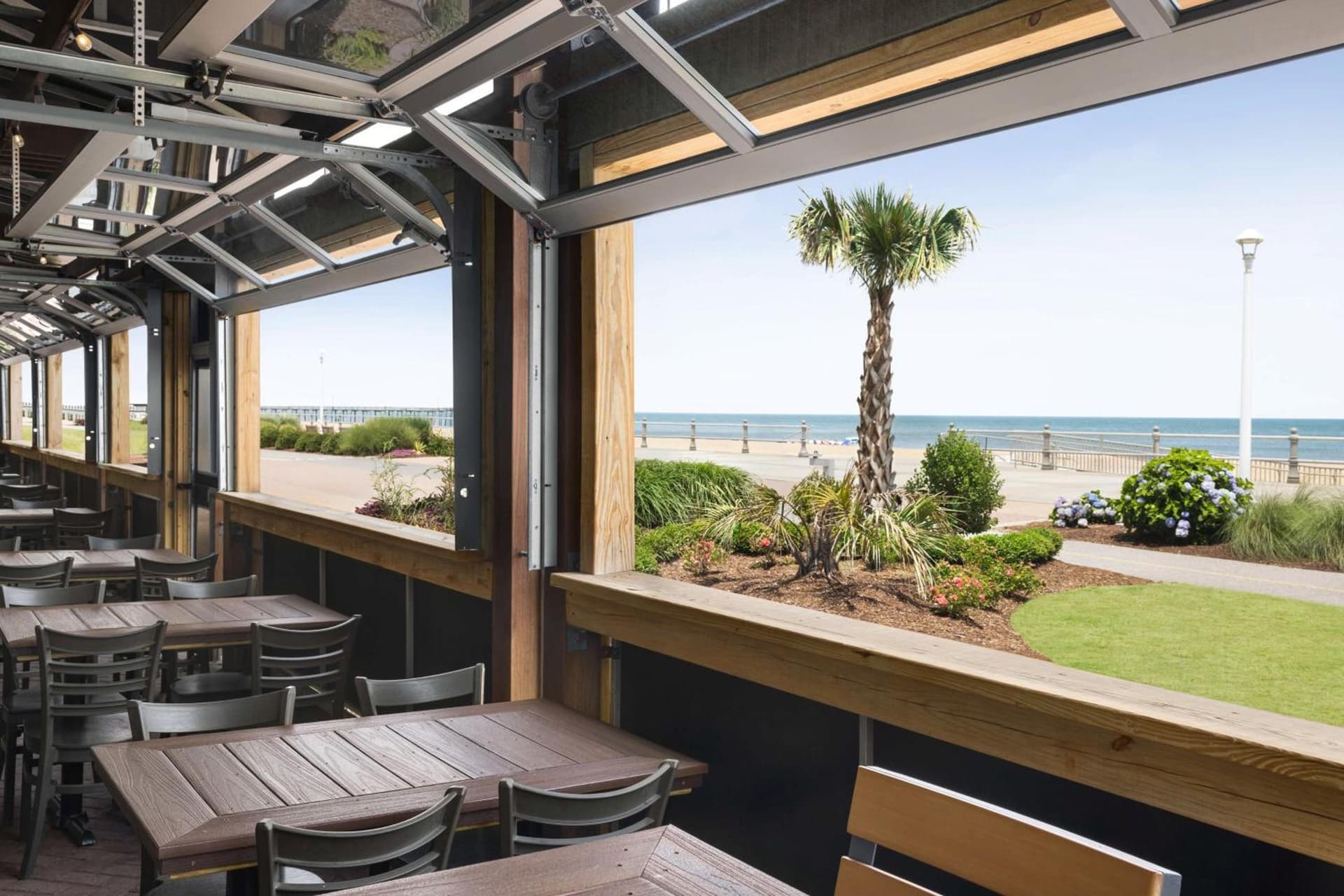 Hampton Inn Virginia Beach-Oceanfront South gallery photo in Virginia Beach, VA — image 45