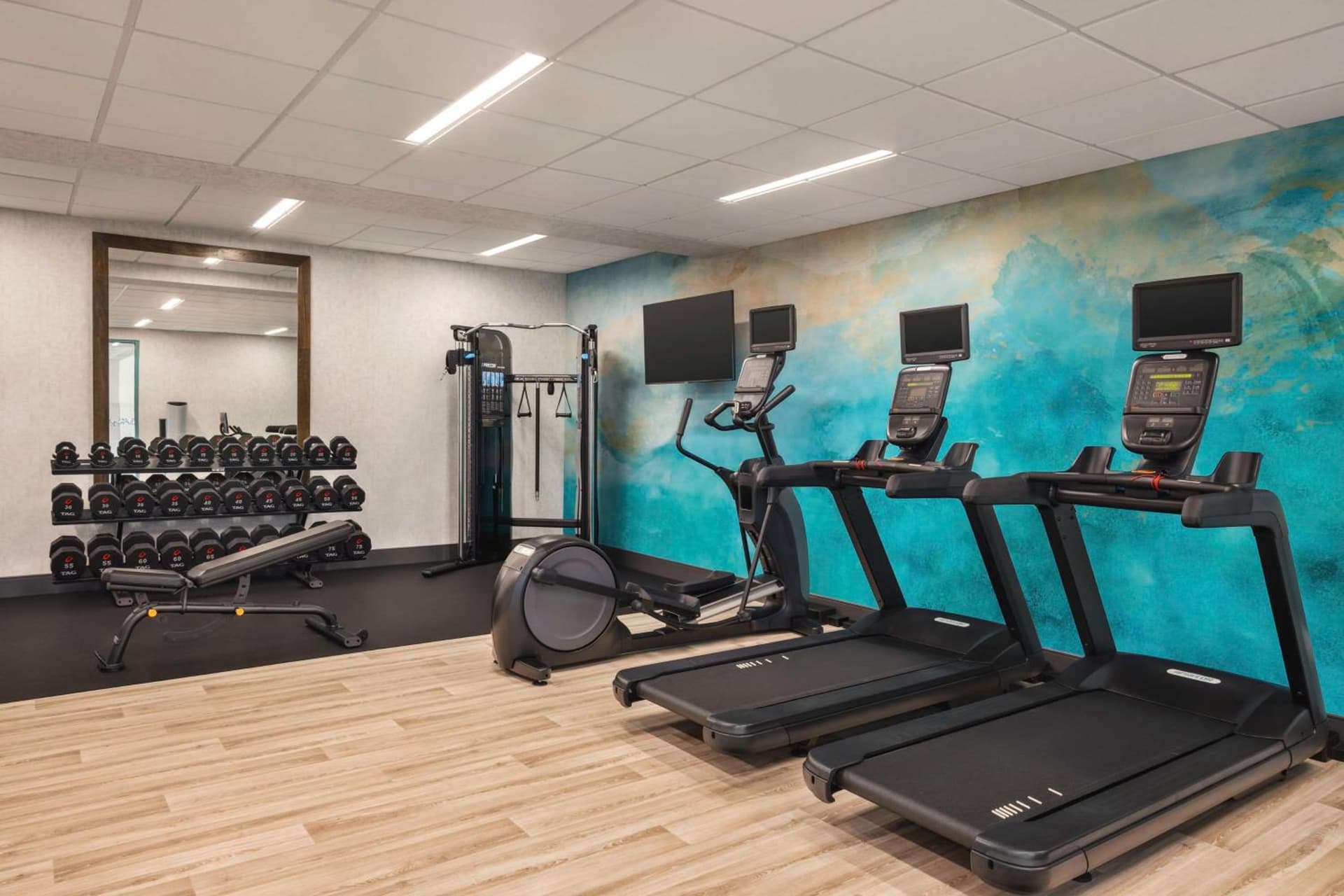 Hampton Inn Virginia Beach-Oceanfront South gallery photo in Virginia Beach, VA — image 40