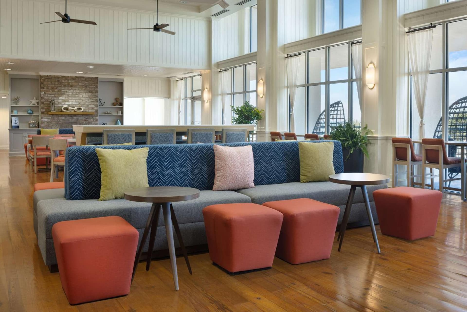 Hampton Inn & Suites Myrtle Beach Oceanfront gallery photo in Myrtle Beach, SC — image 29