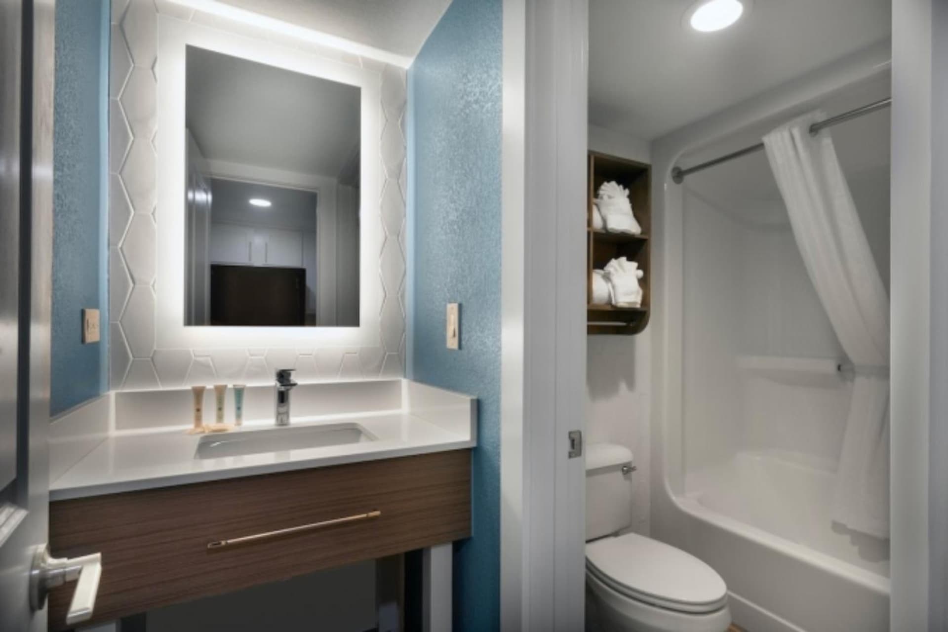 Breakers Resort Hotel gallery photo in Myrtle Beach, SC — image 41