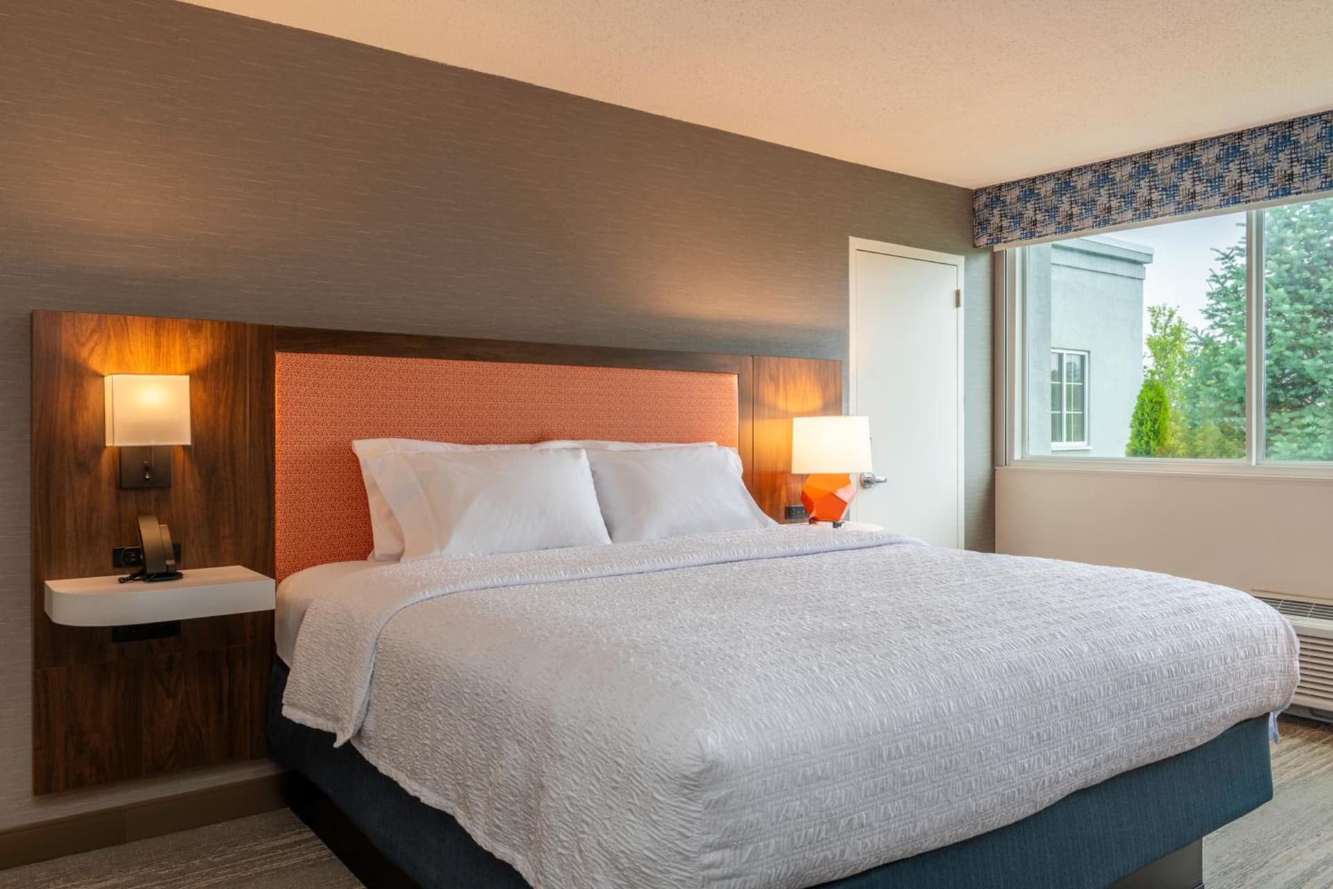 Hampton Inn Manchester Downtown gallery photo in Manchester, NH — image 30